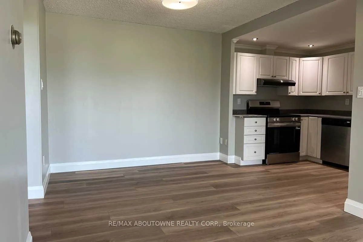 20 Speers Road, #903