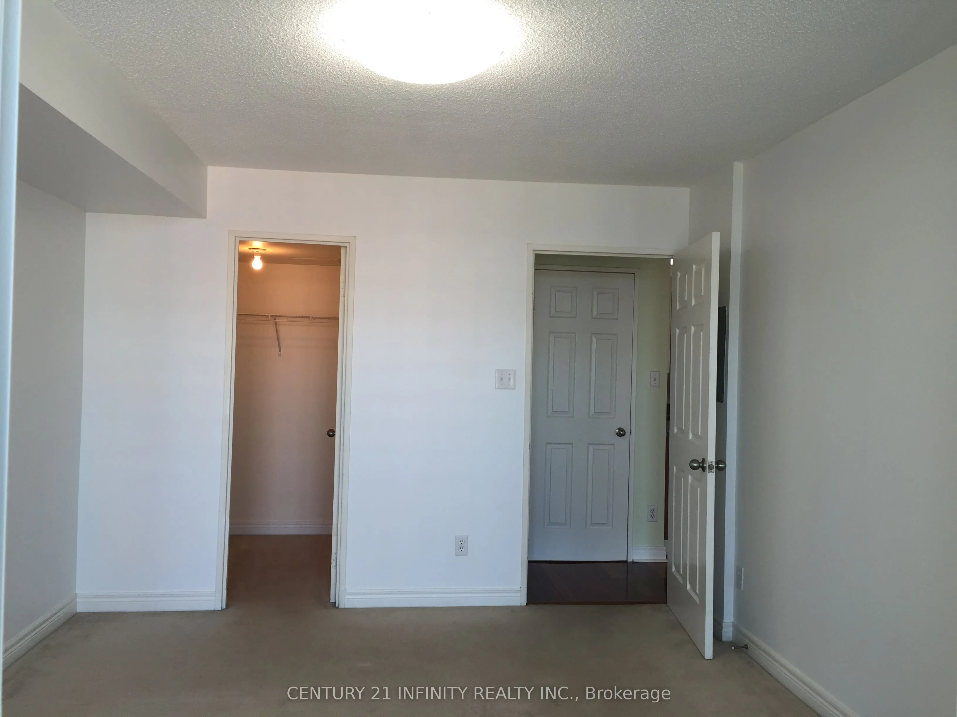 156 Enfield Place, #2116