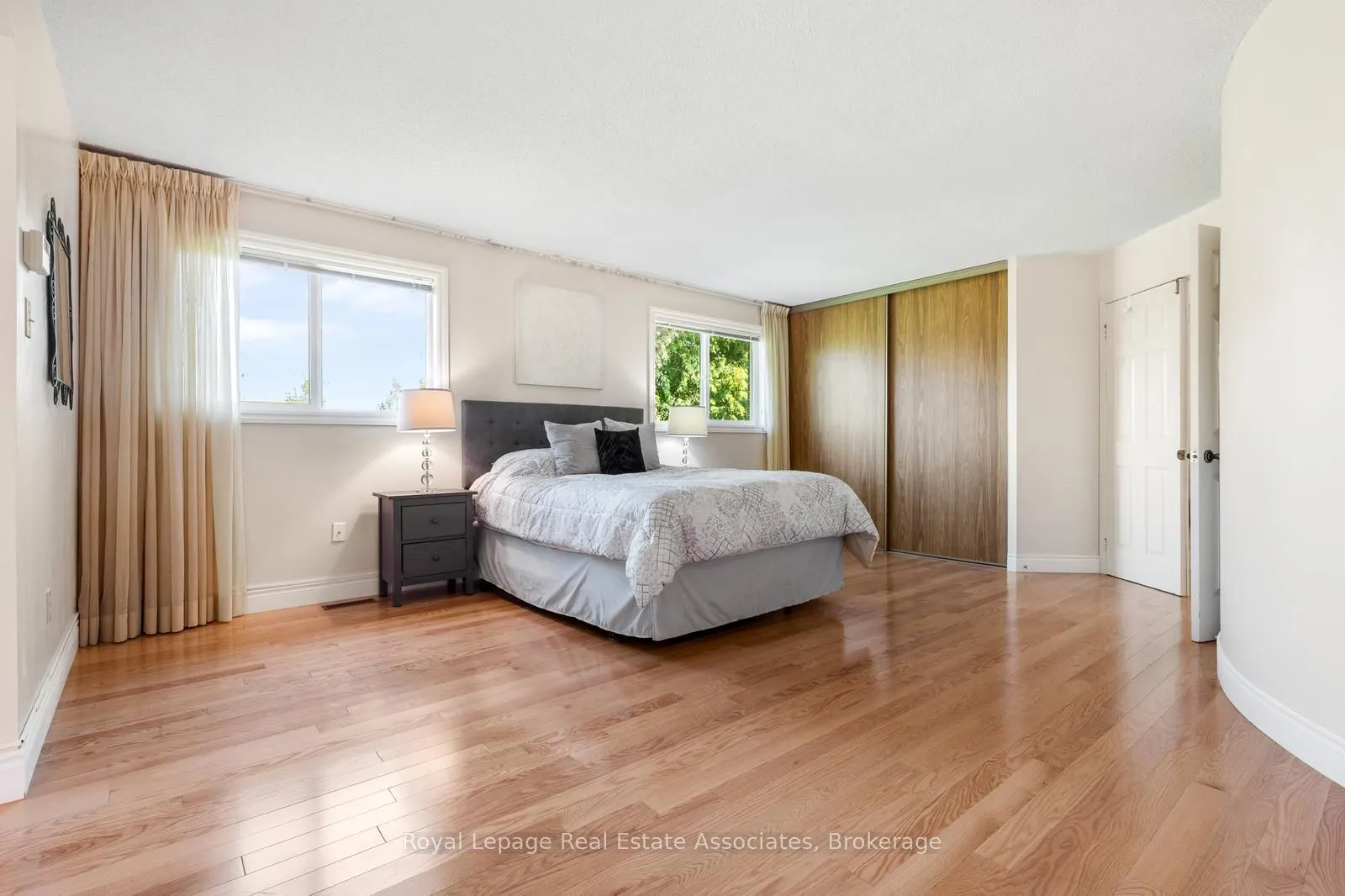 4424 Treetop Court