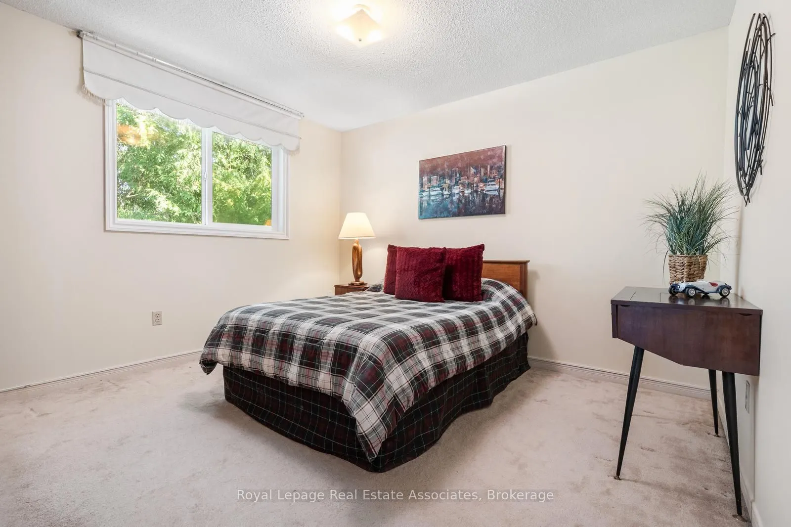 4424 Treetop Court