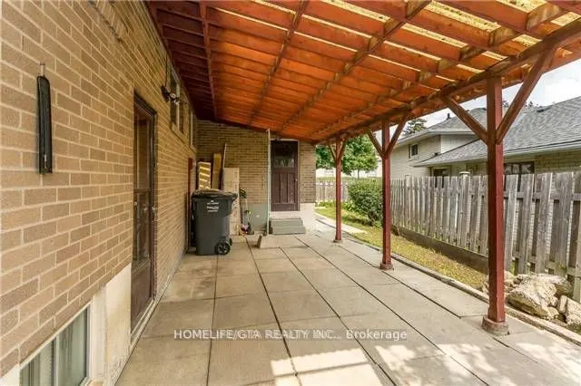 84 Ardglen Drive