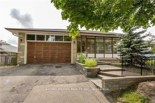 84 Ardglen Drive