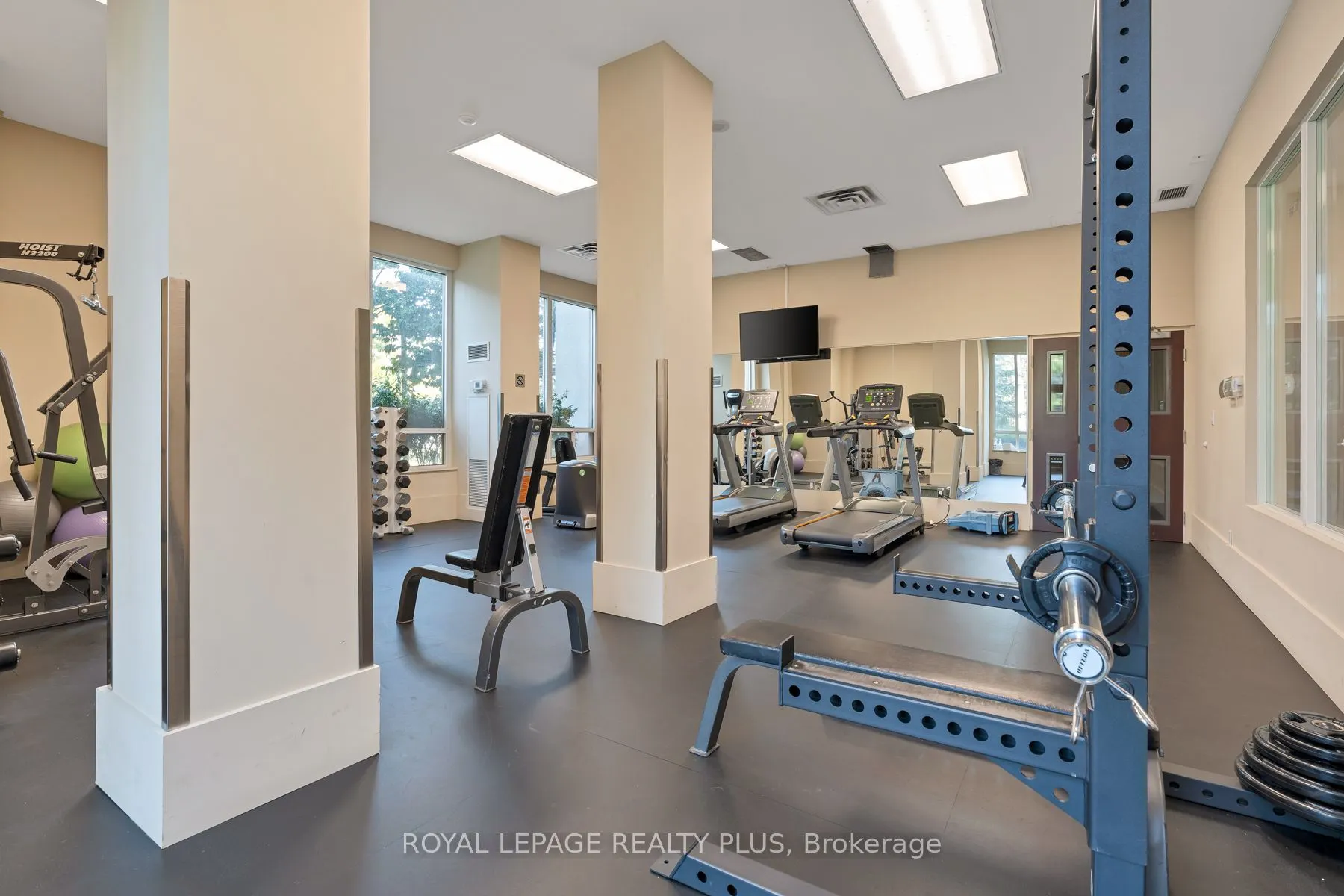 1359 Rathburn Road E, #903