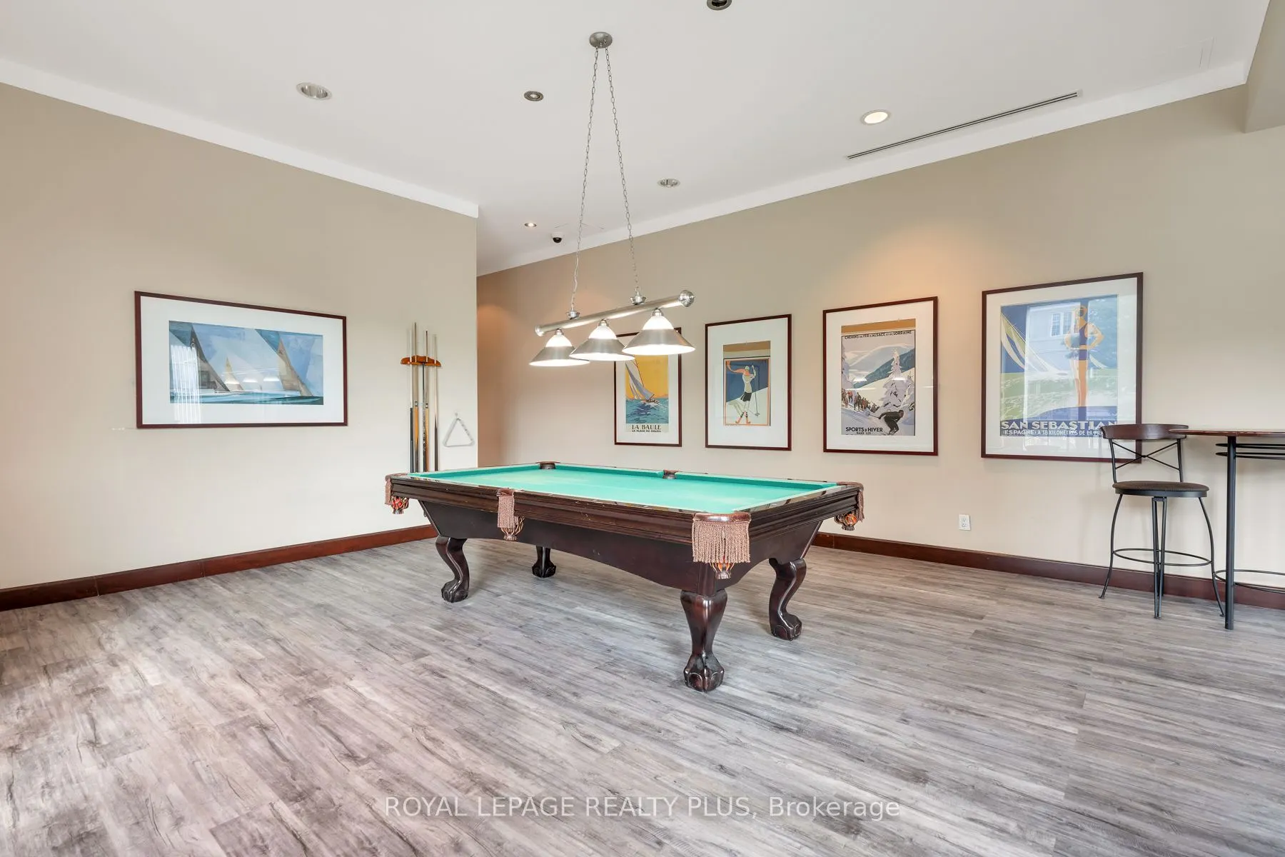 1359 Rathburn Road E, #903