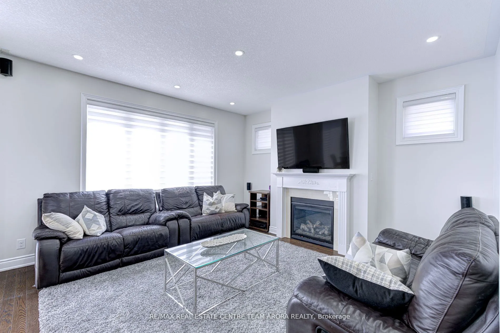57 Lorenville Drive