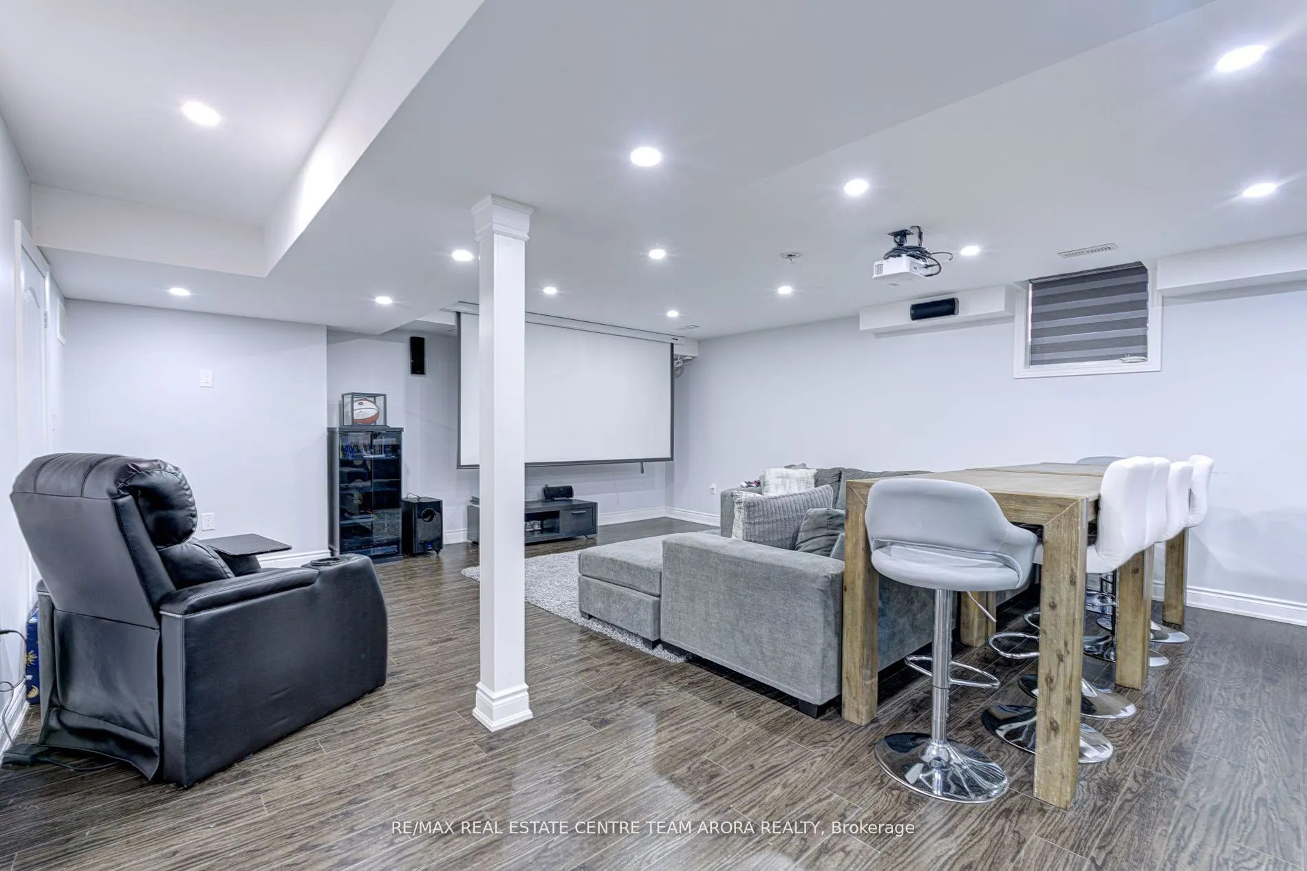 57 Lorenville Drive