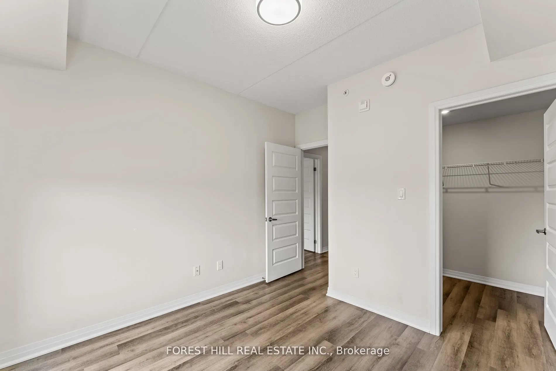 610 Farmstead Drive, #201