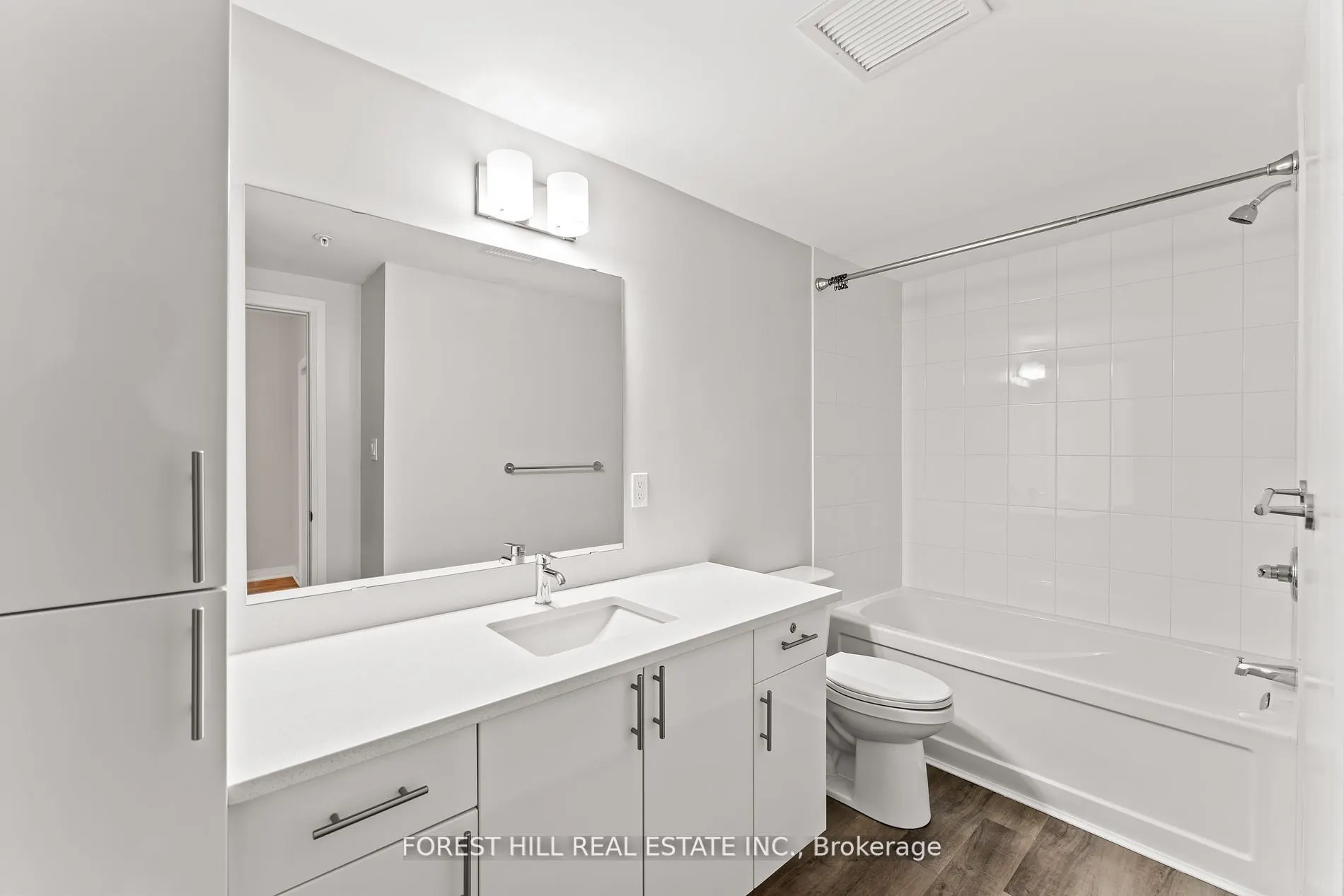 610 Farmstead Drive, #201