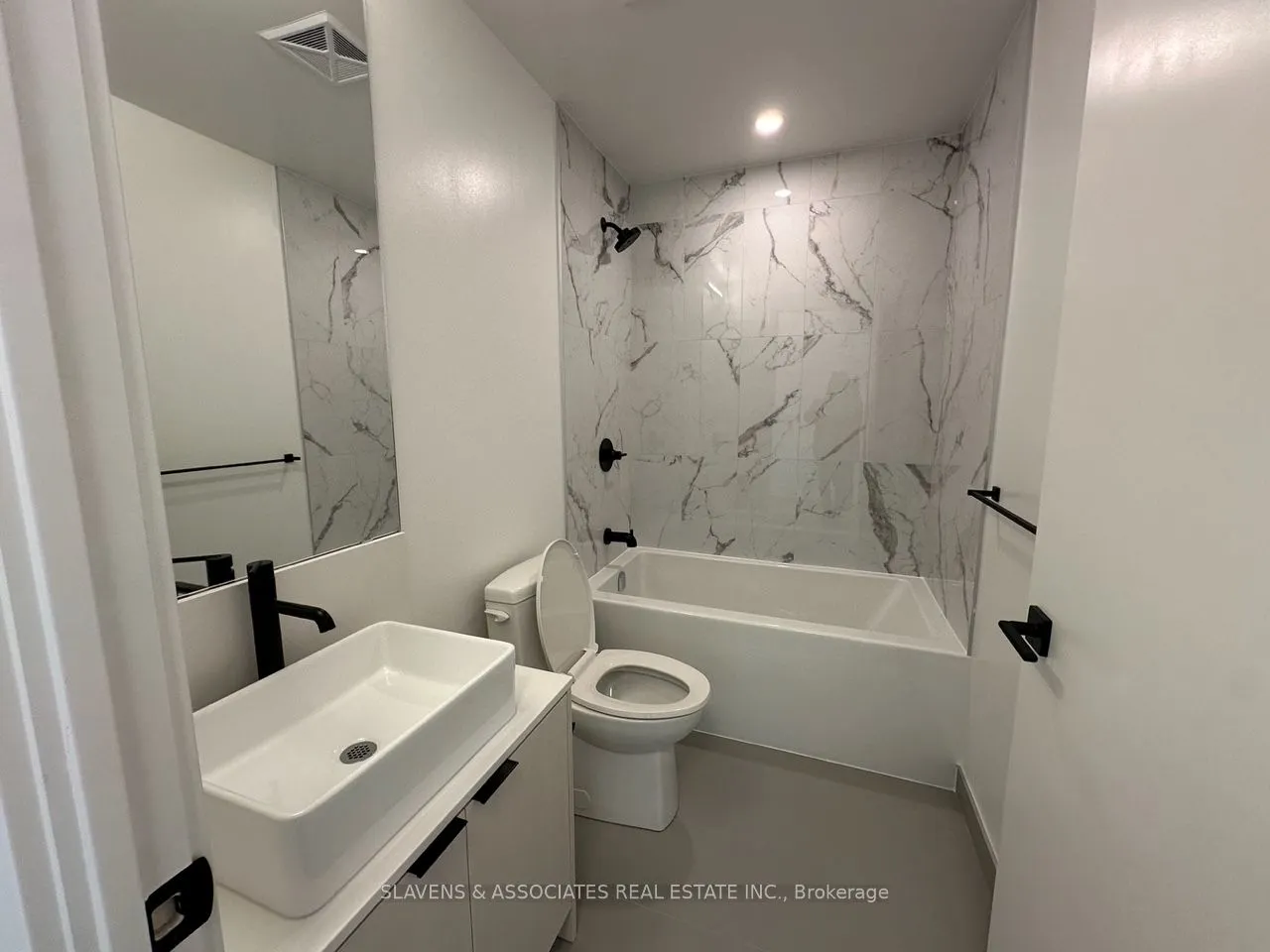 1285 Dupont Street, #1703