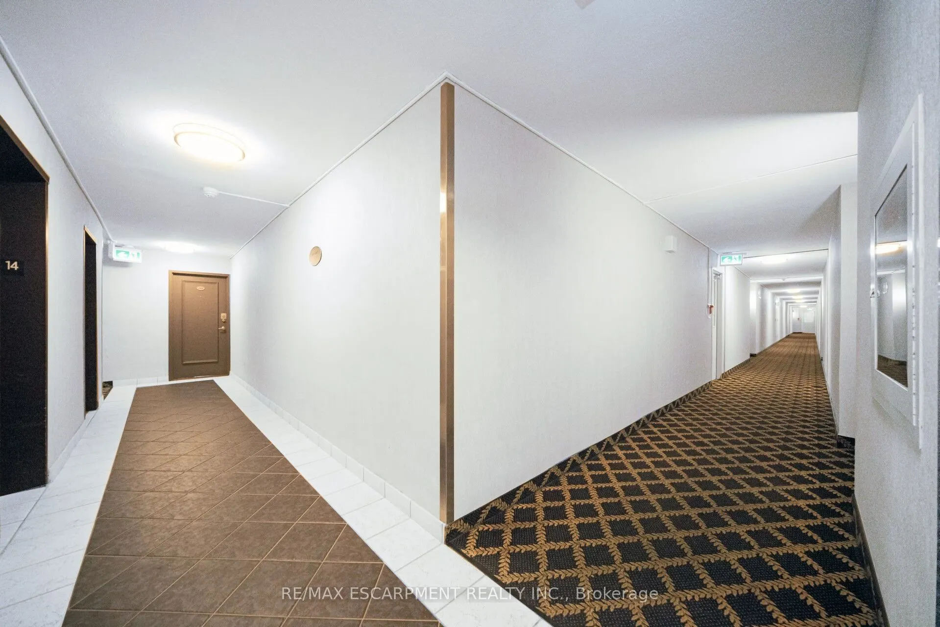 15 La Rose Avenue, #1403