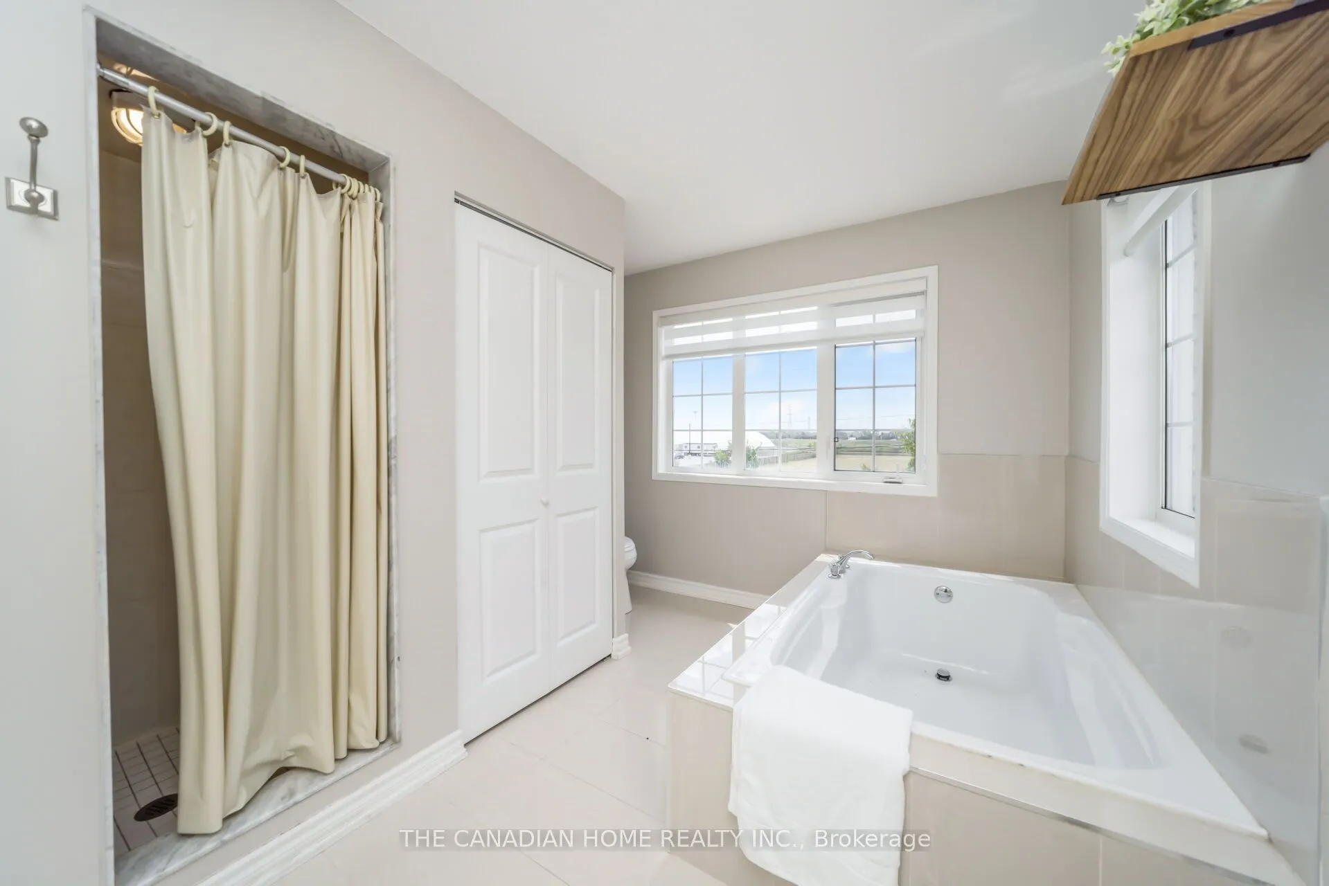 3849 Talias Crescent