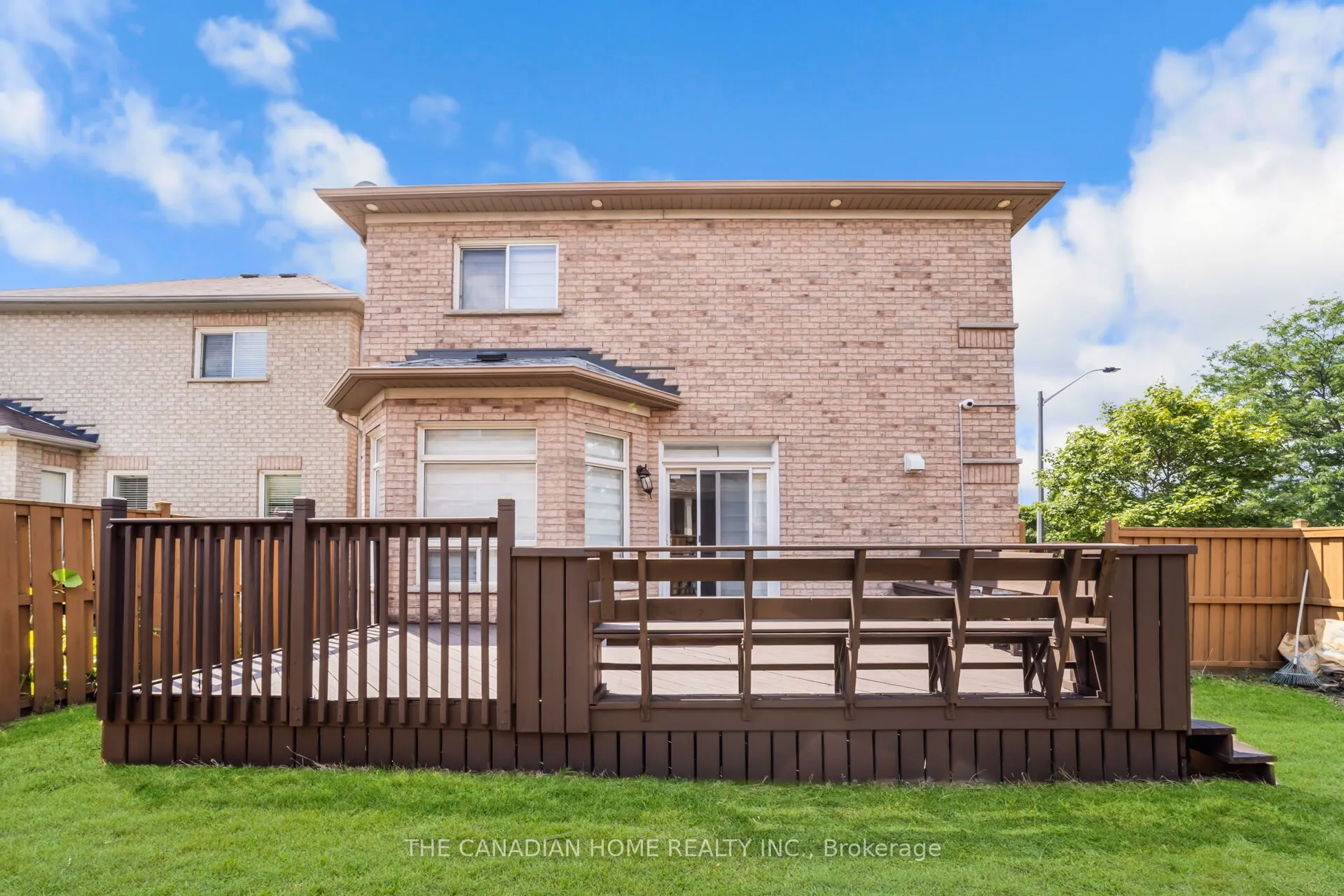 3849 Talias Crescent