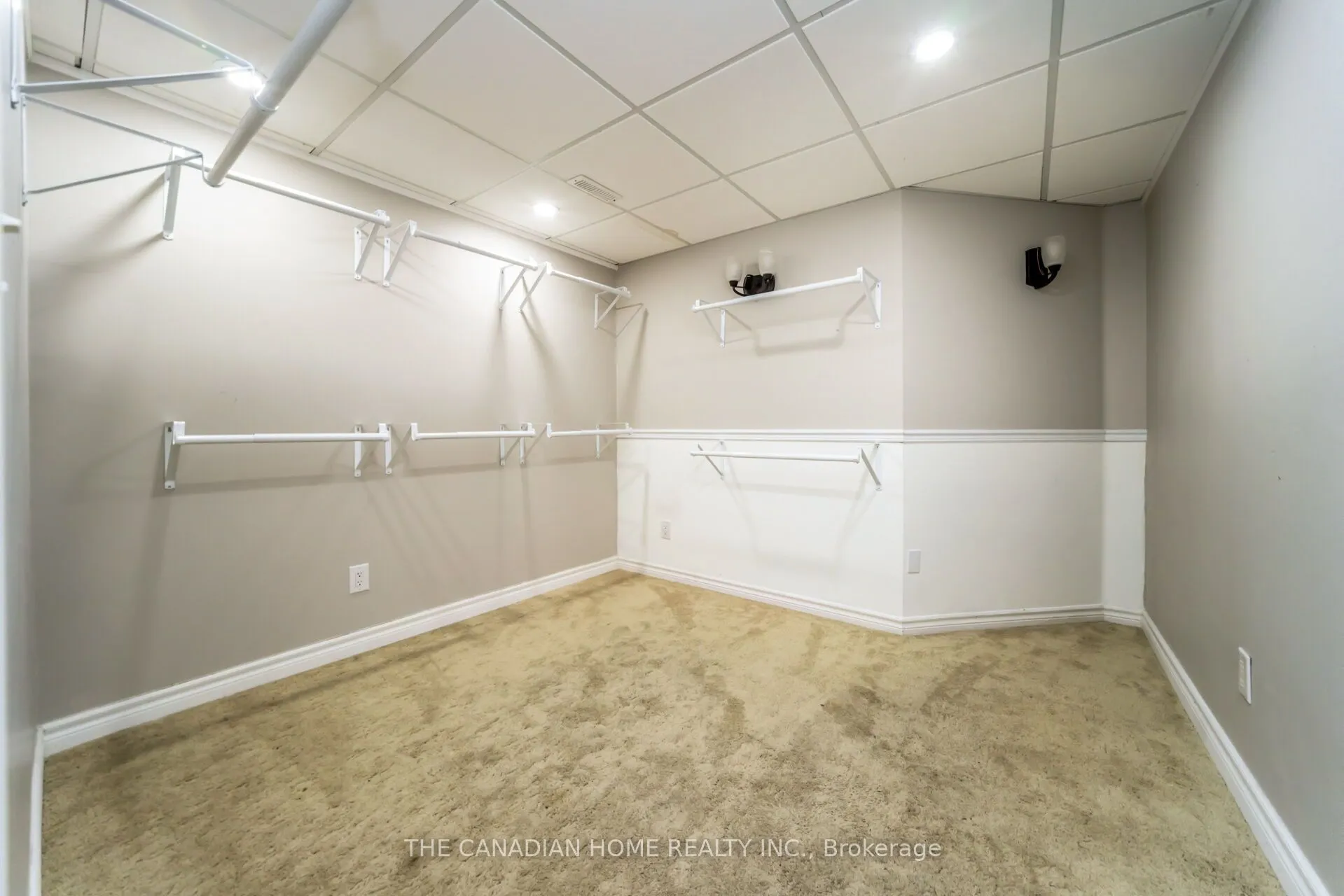 3849 Talias Crescent