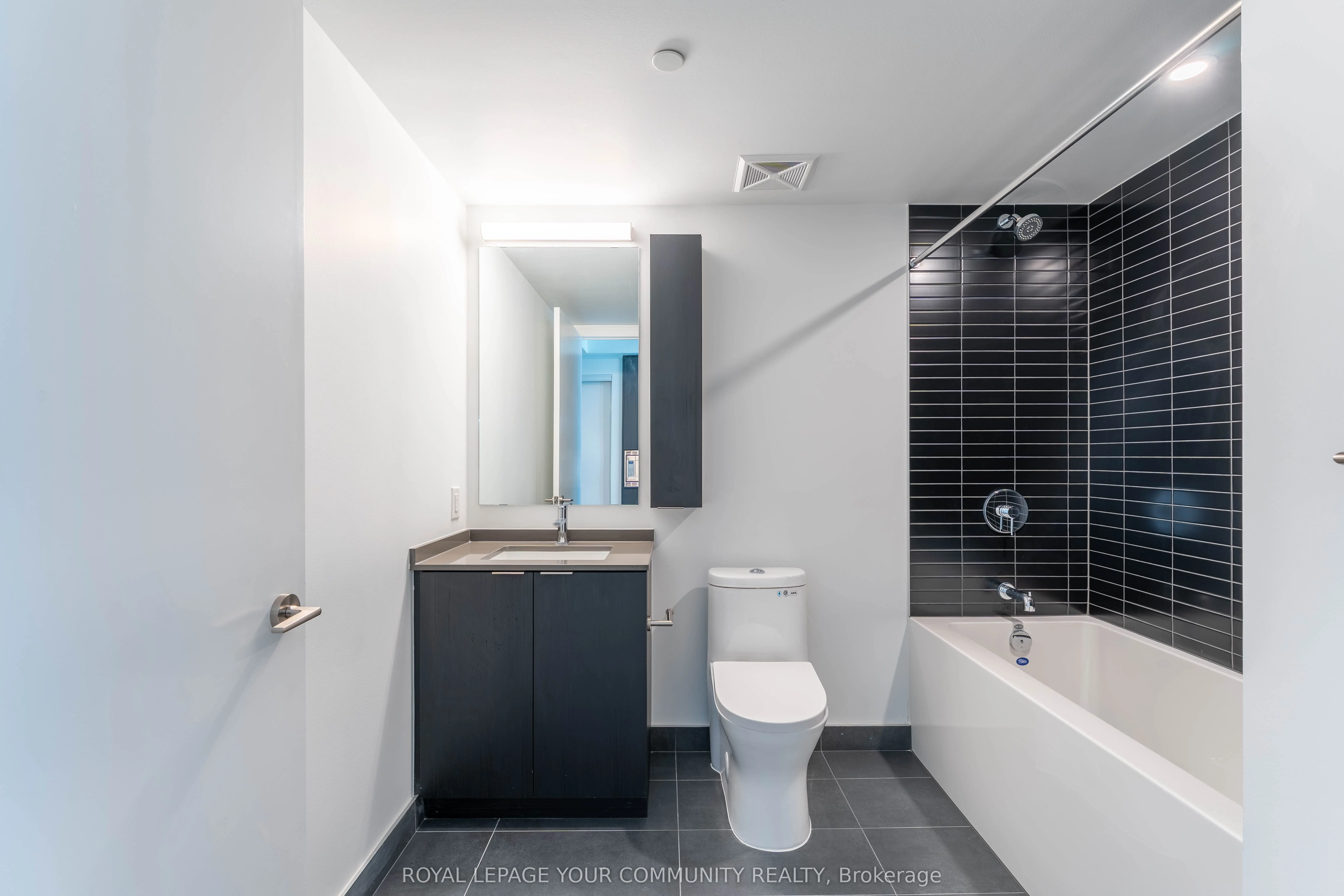 3009 Novar Road, #622