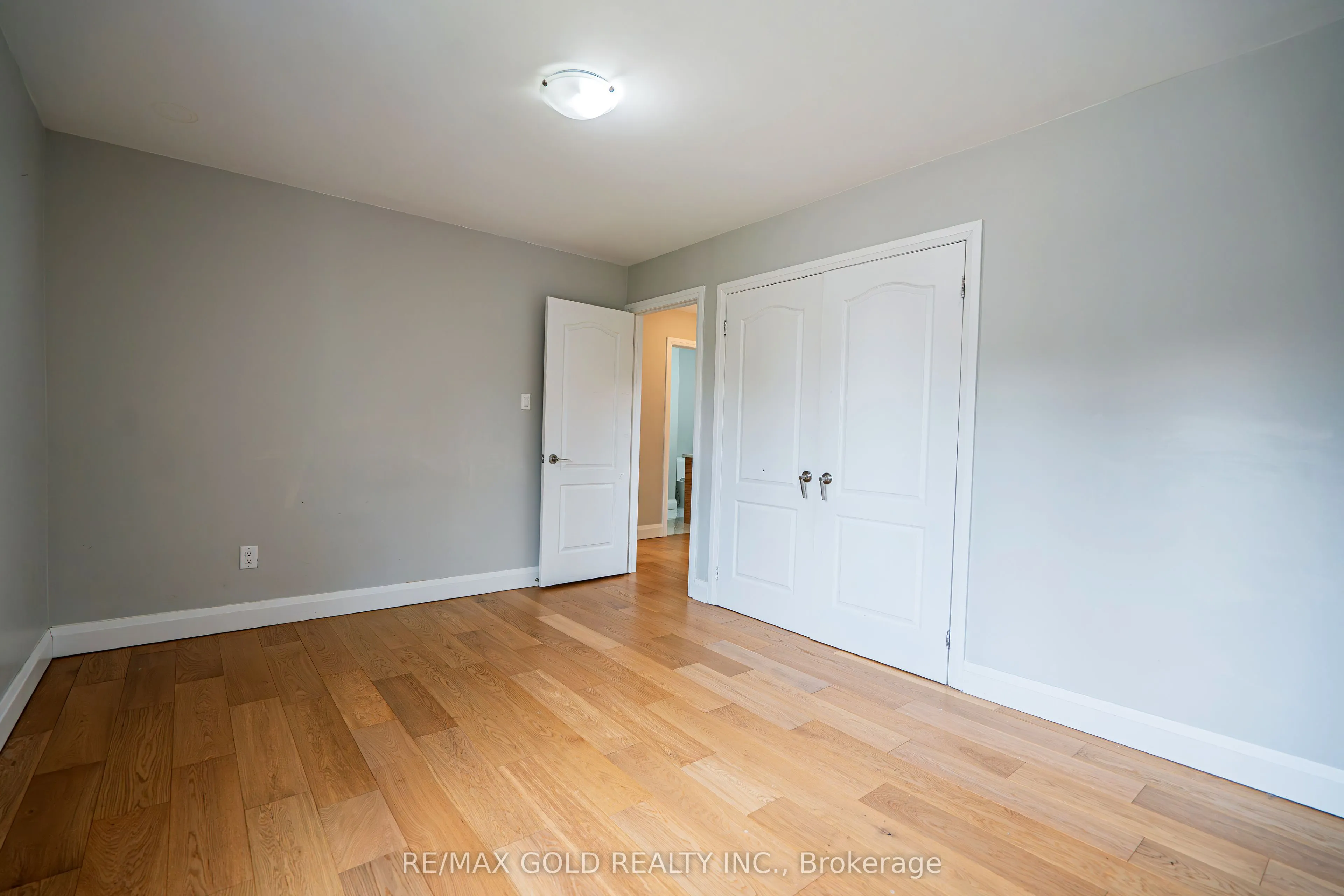 4032 Teakwood Drive
