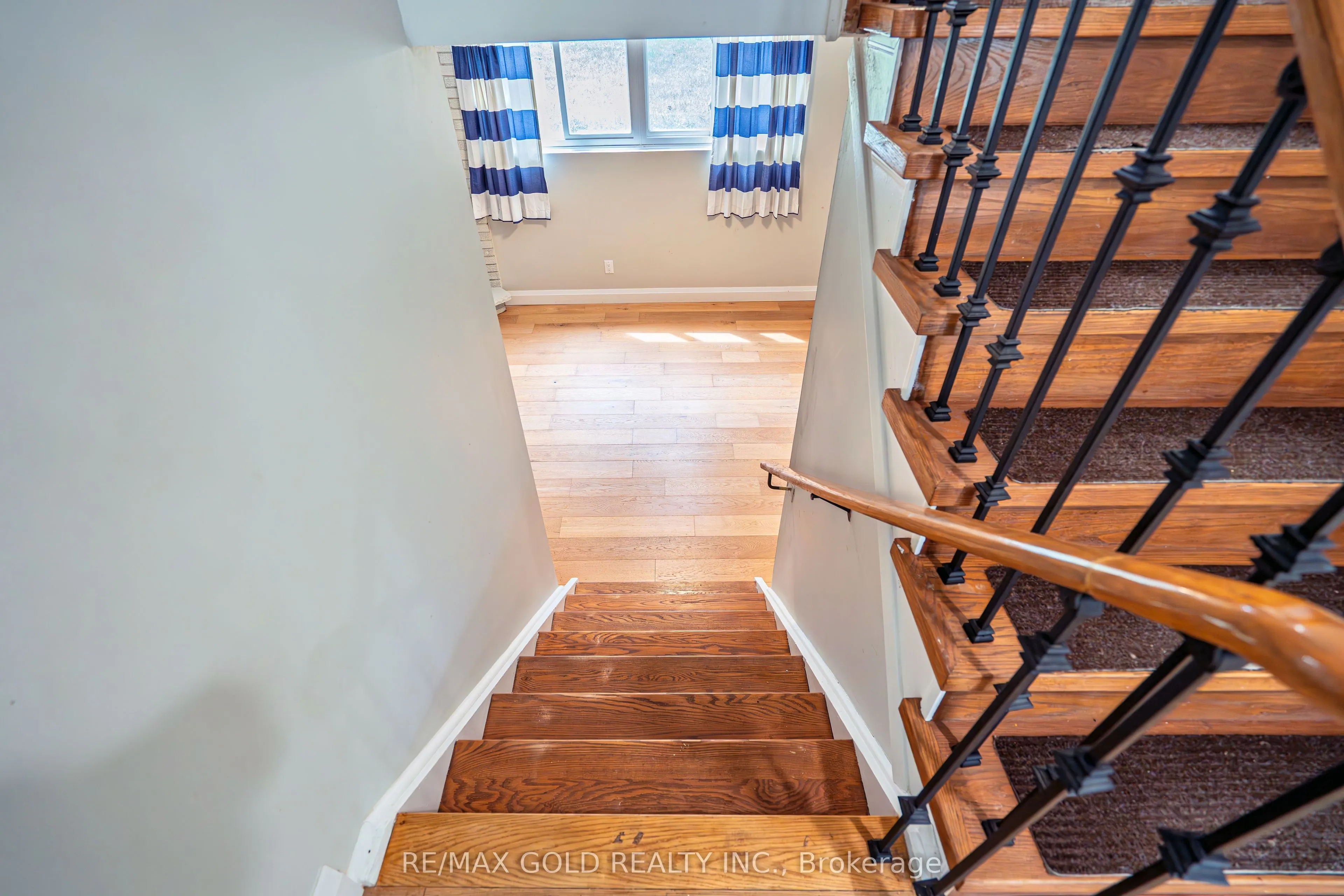 4032 Teakwood Drive