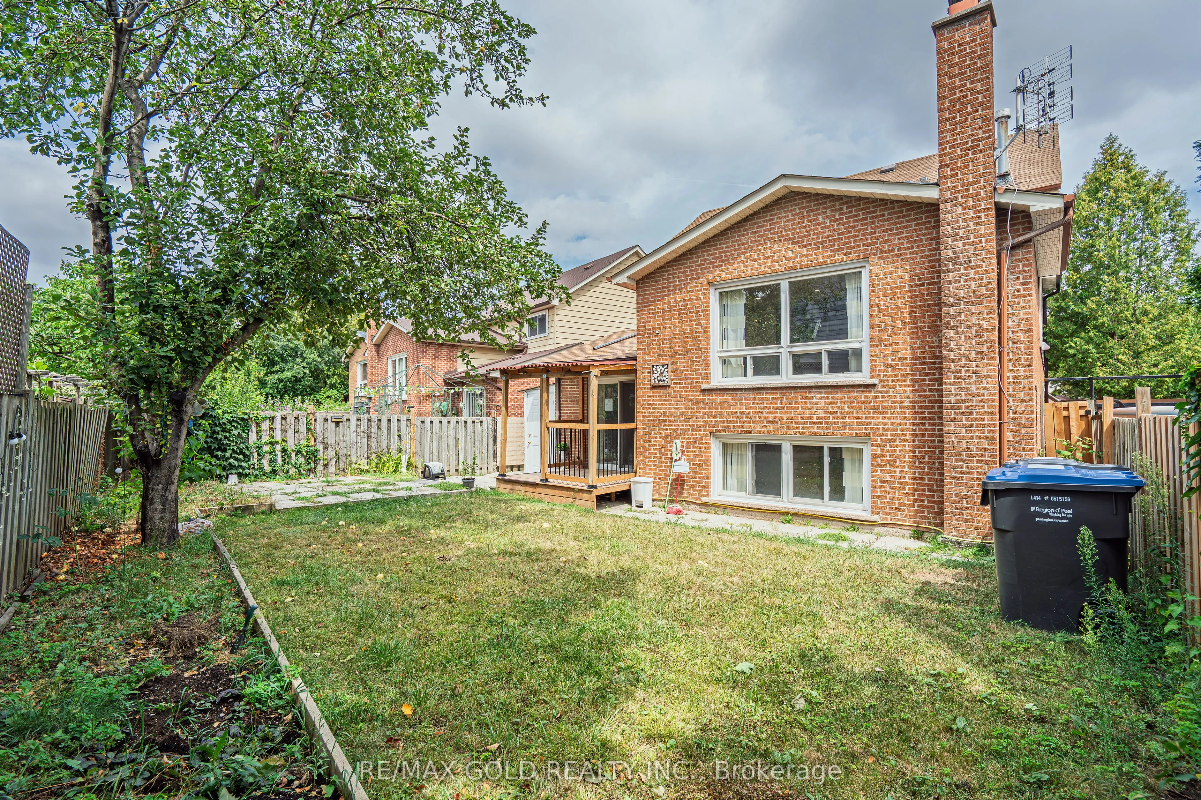 4032 Teakwood Drive