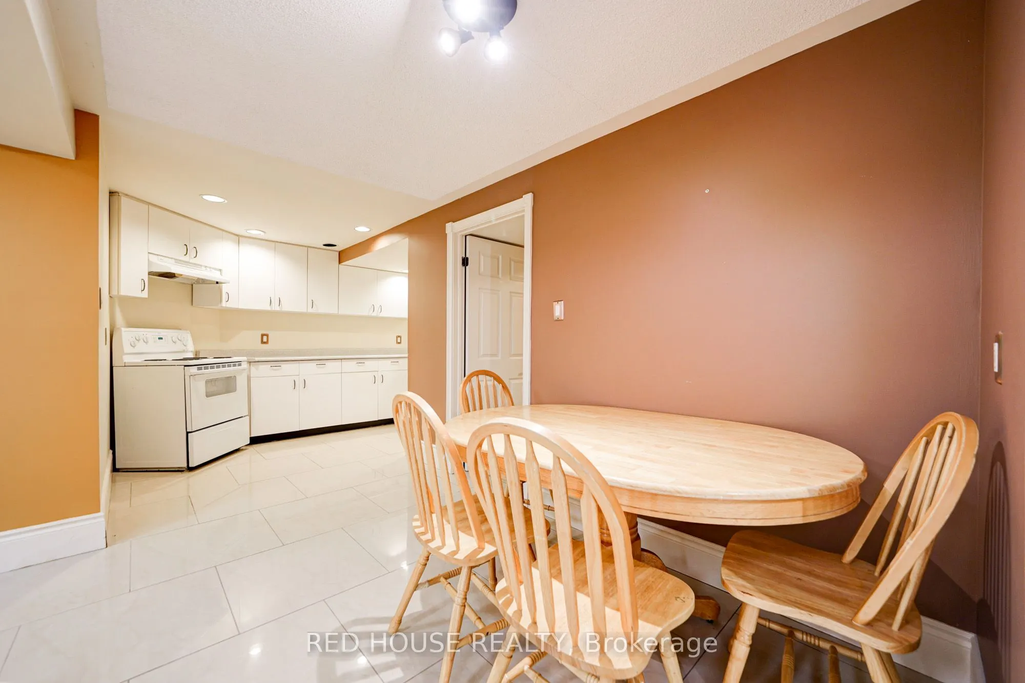 4450 Mayflower Drive, #Bsmt