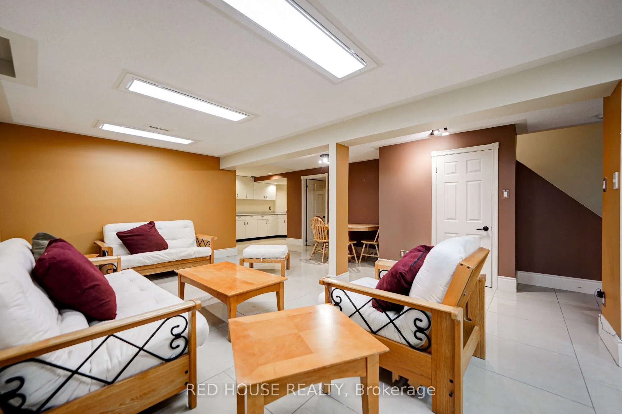 4450 Mayflower Drive, #Bsmt