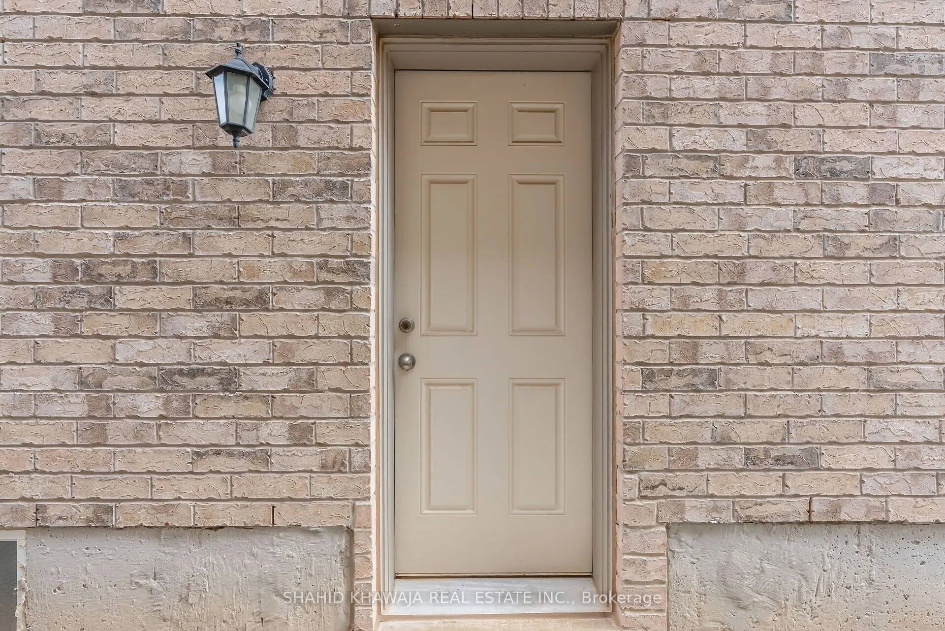 1237 Trudeau Drive
