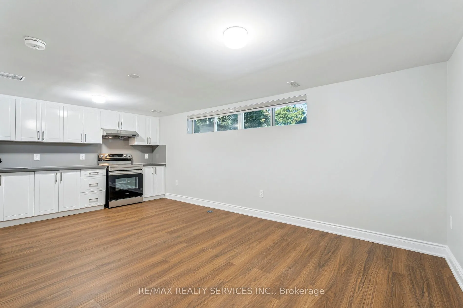 15 Mcclure Avenue