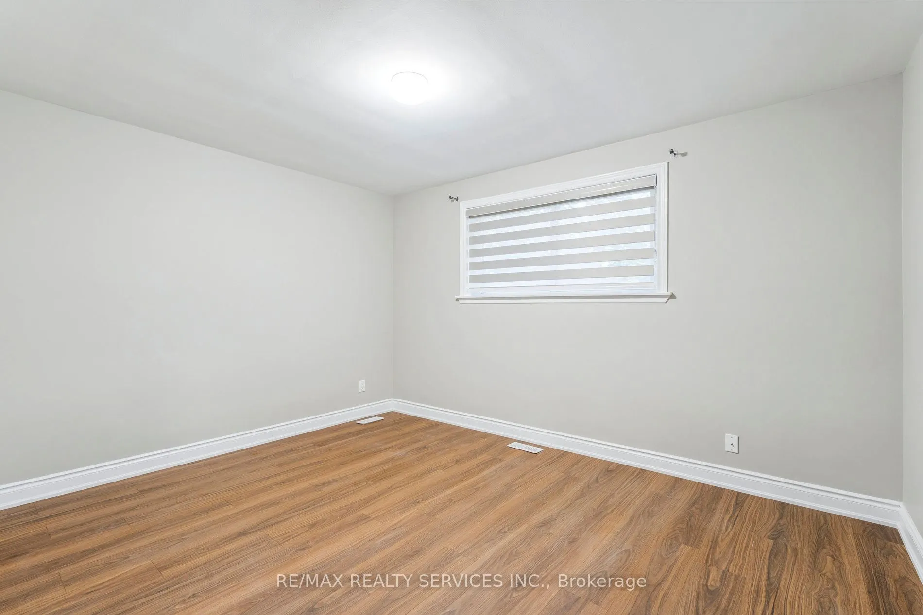 15 Mcclure Avenue