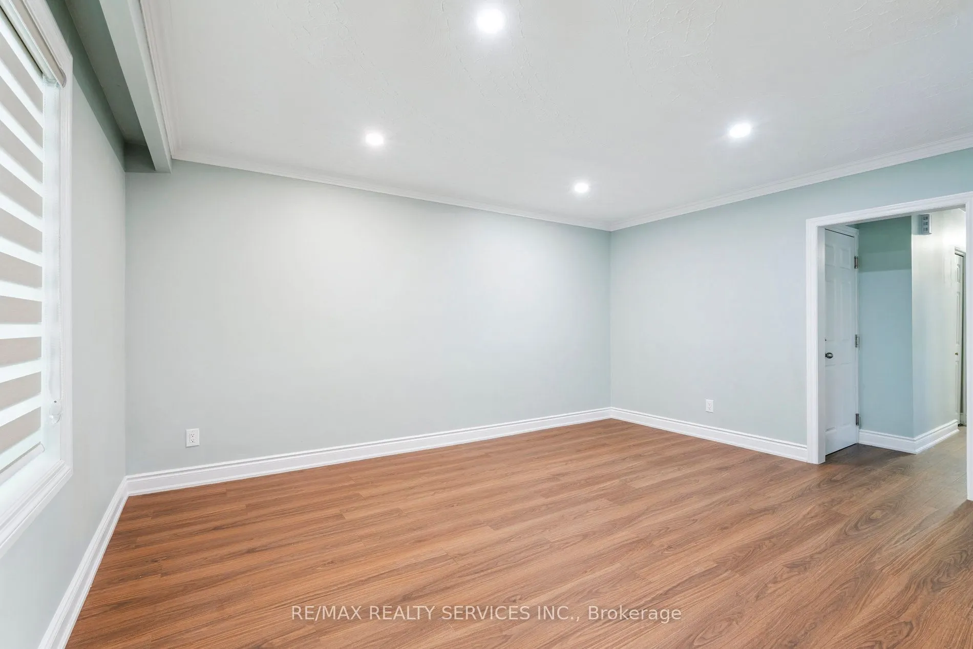 15 Mcclure Avenue