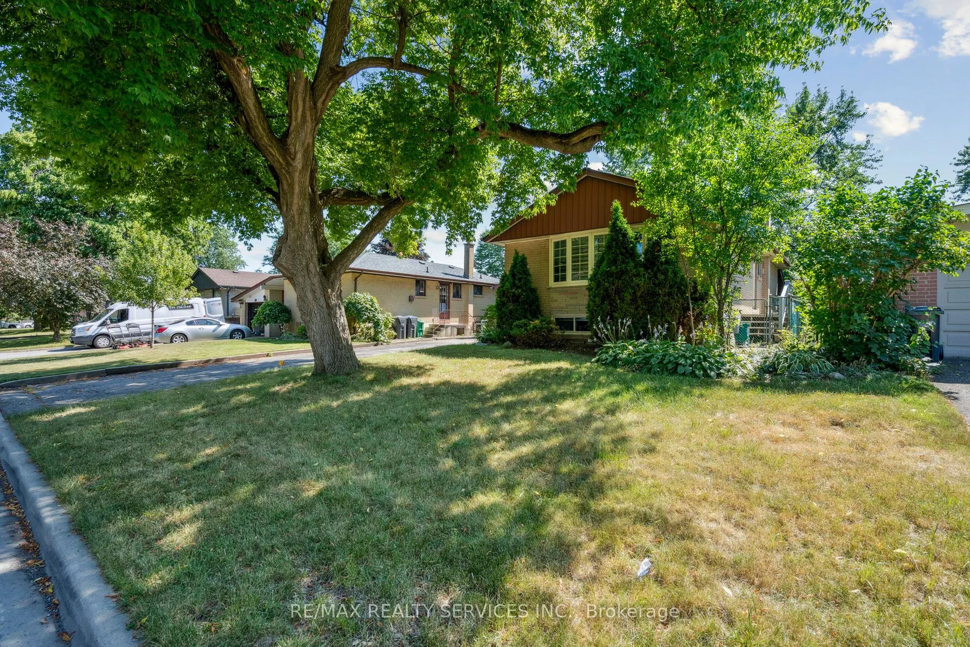 15 Mcclure Avenue