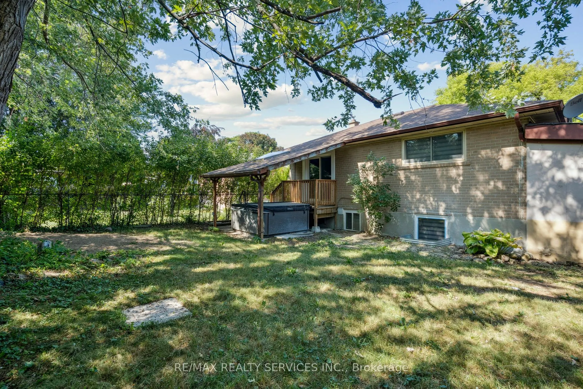 15 Mcclure Avenue