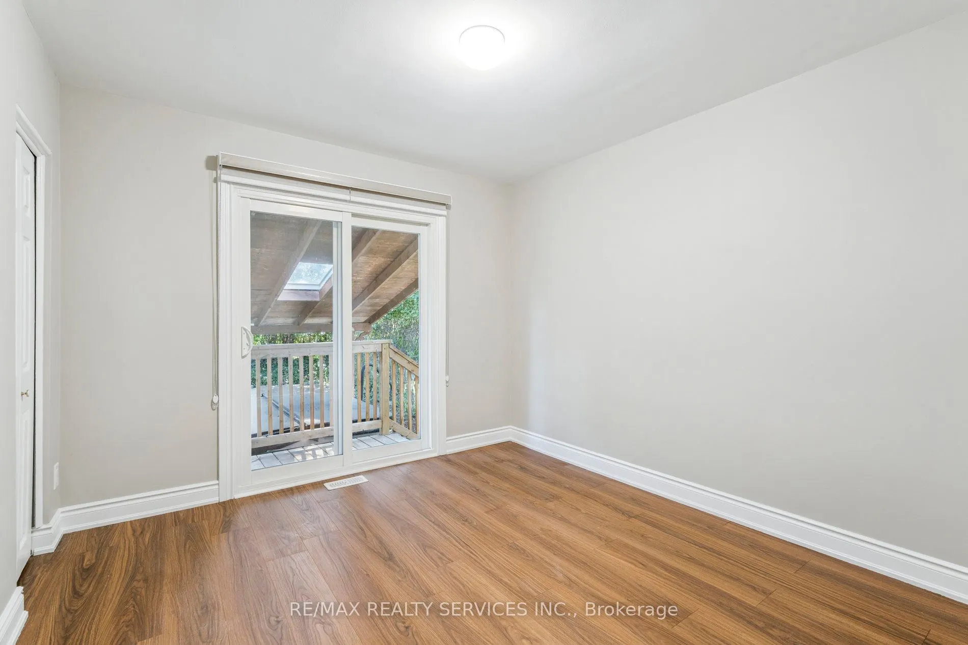 15 Mcclure Avenue