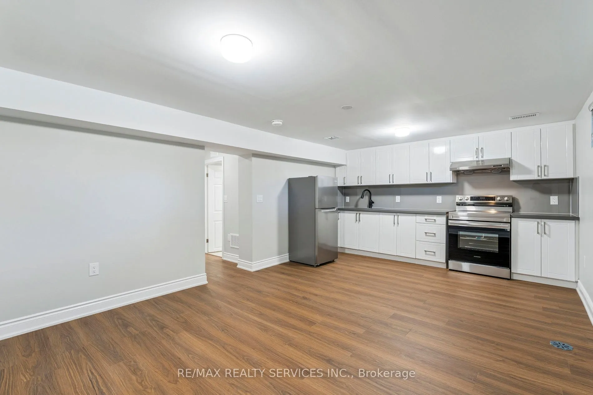 15 Mcclure Avenue