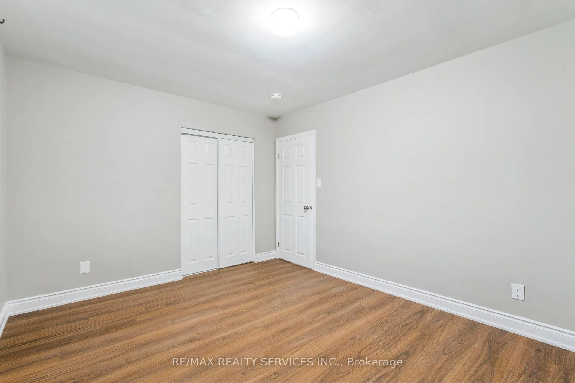 15 Mcclure Avenue