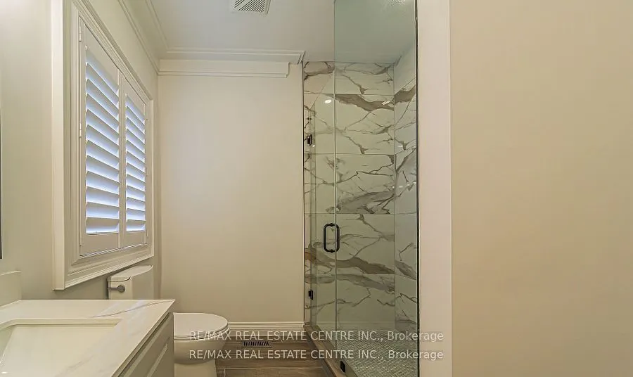 1 Hawthorn Crescent