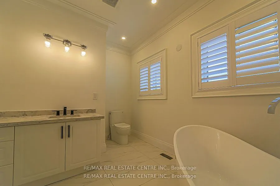 1 Hawthorn Crescent
