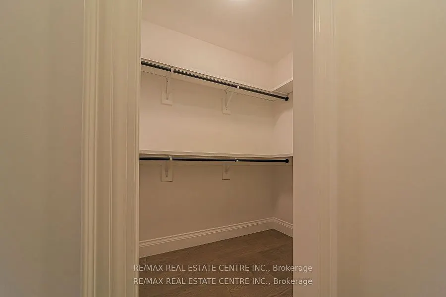 1 Hawthorn Crescent