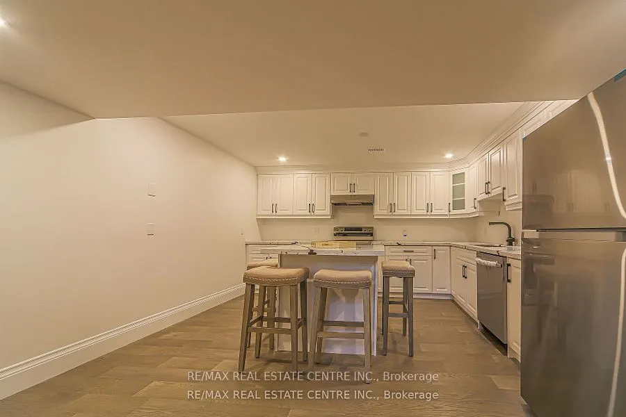 1 Hawthorn Crescent