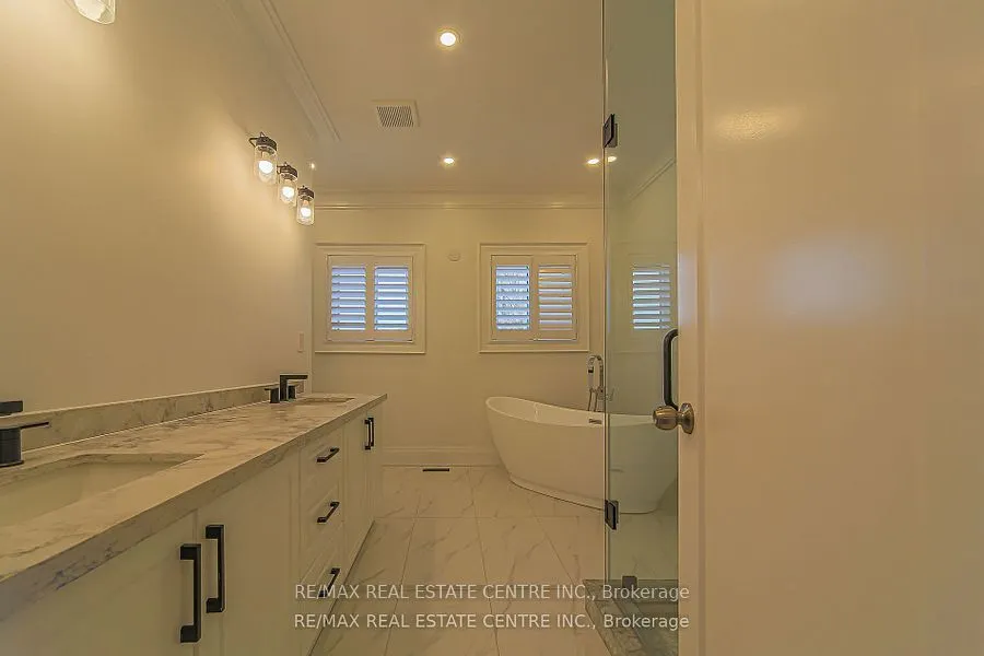 1 Hawthorn Crescent
