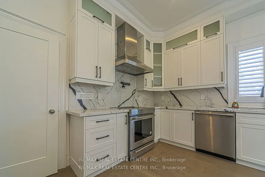 1 Hawthorn Crescent