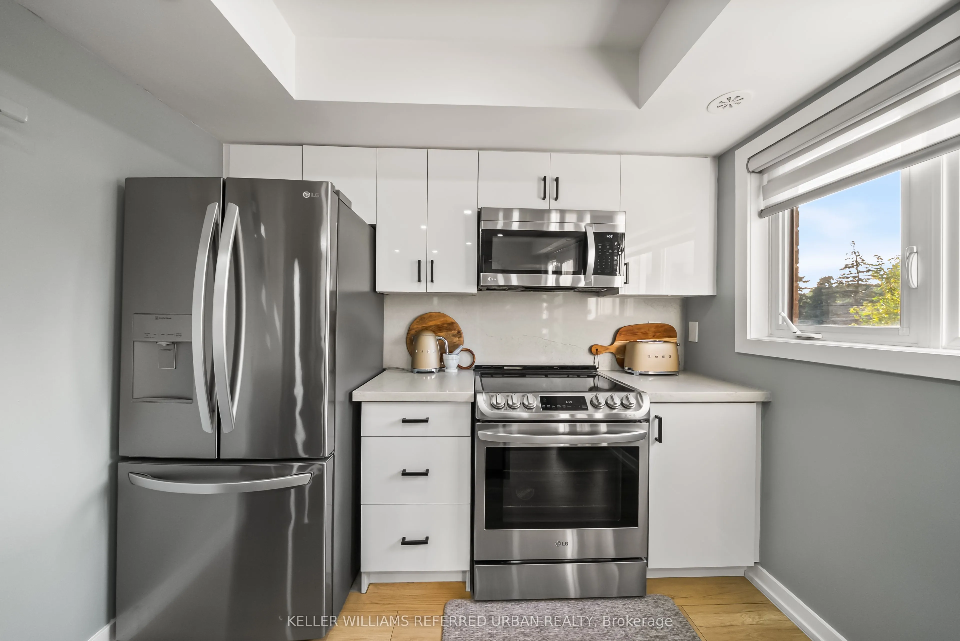 2335 Sheppard Avenue W, #14