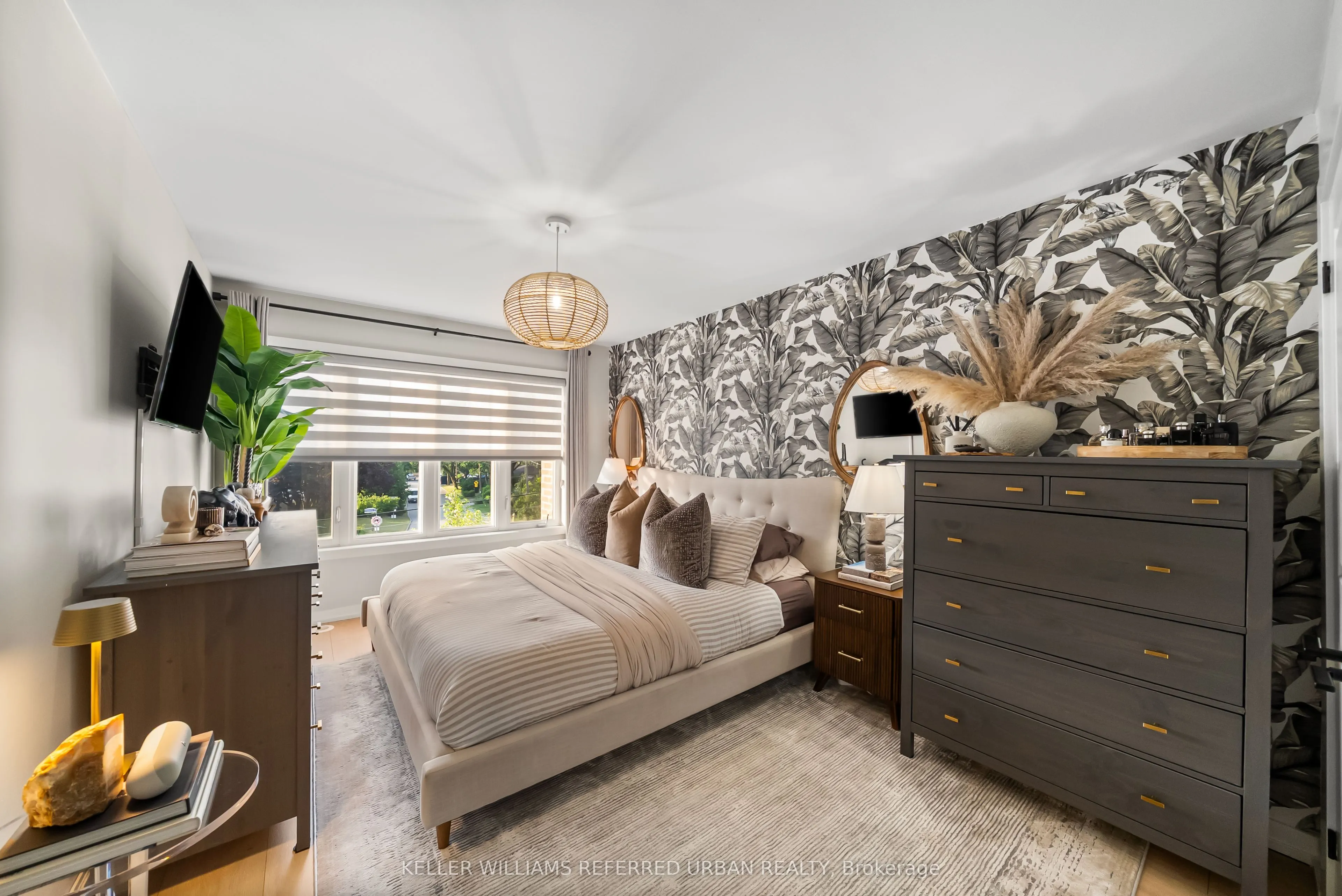 2335 Sheppard Avenue W, #14