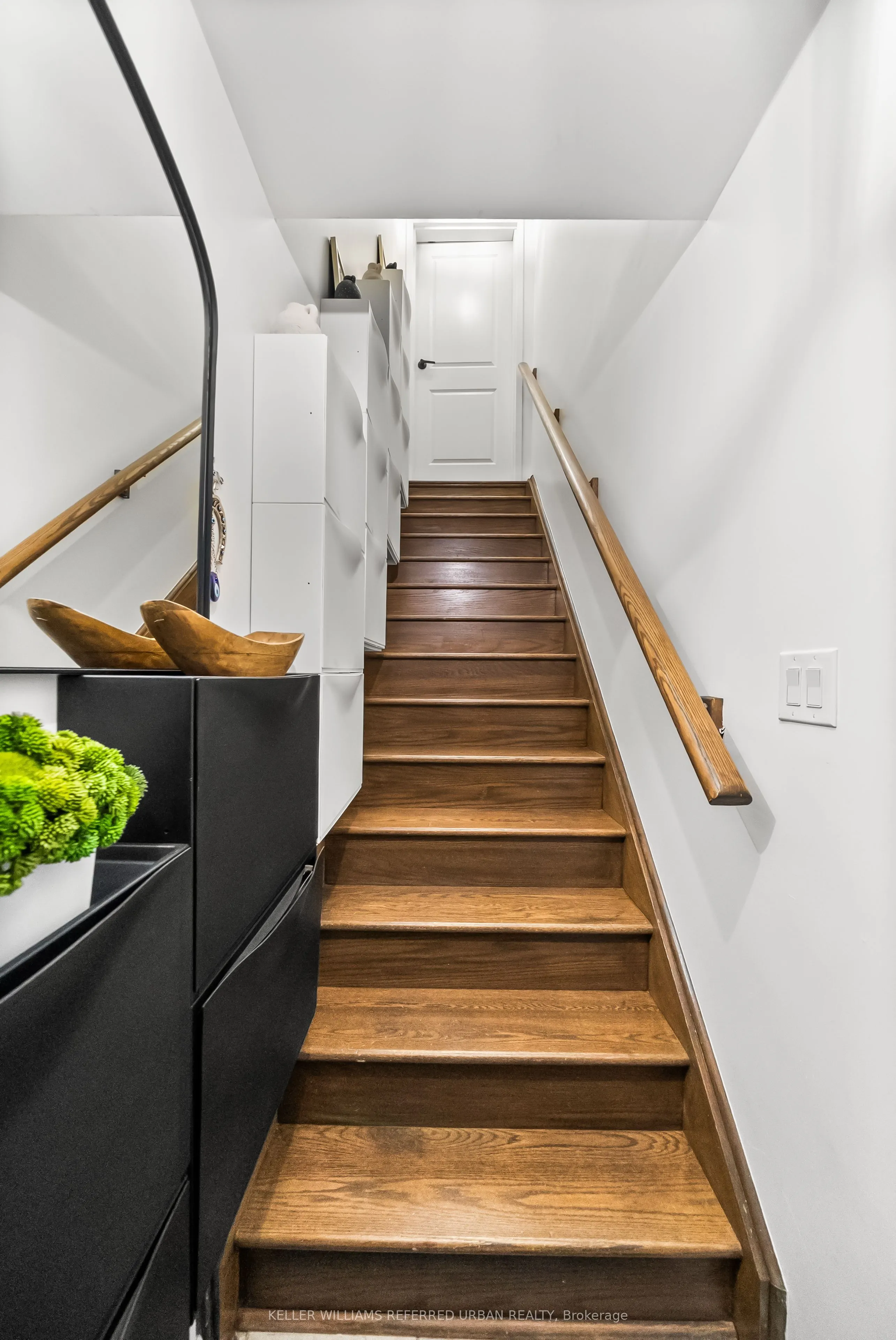 2335 Sheppard Avenue W, #14