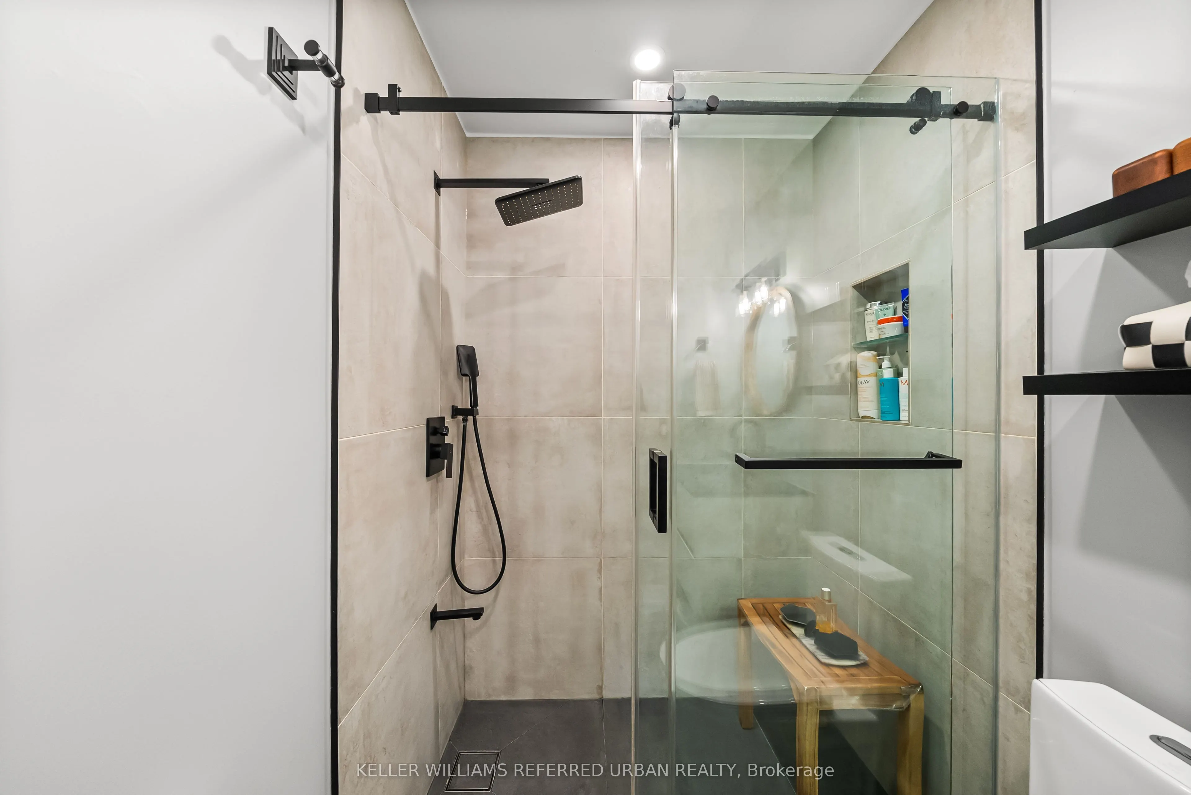 2335 Sheppard Avenue W, #14