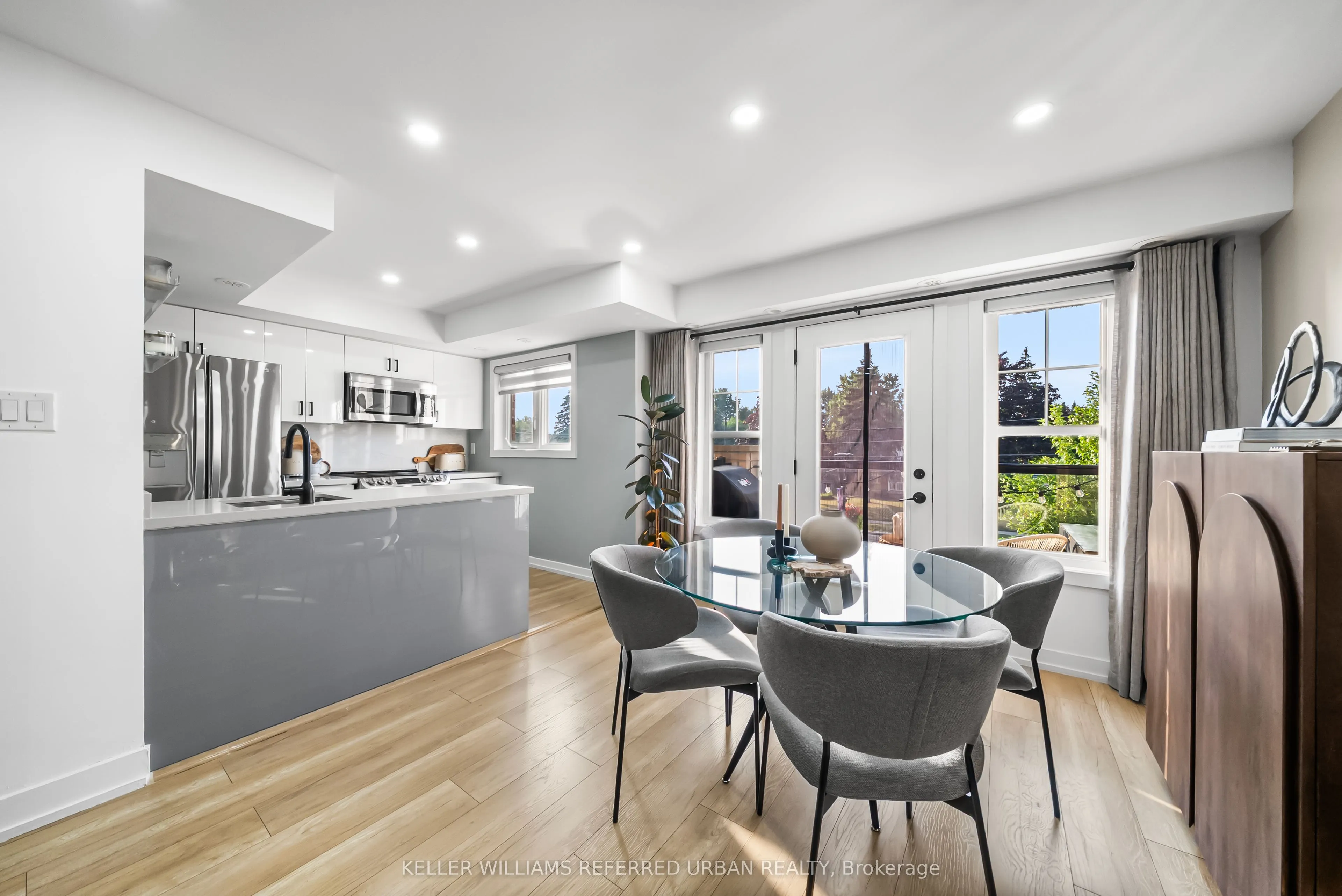 2335 Sheppard Avenue W, #14