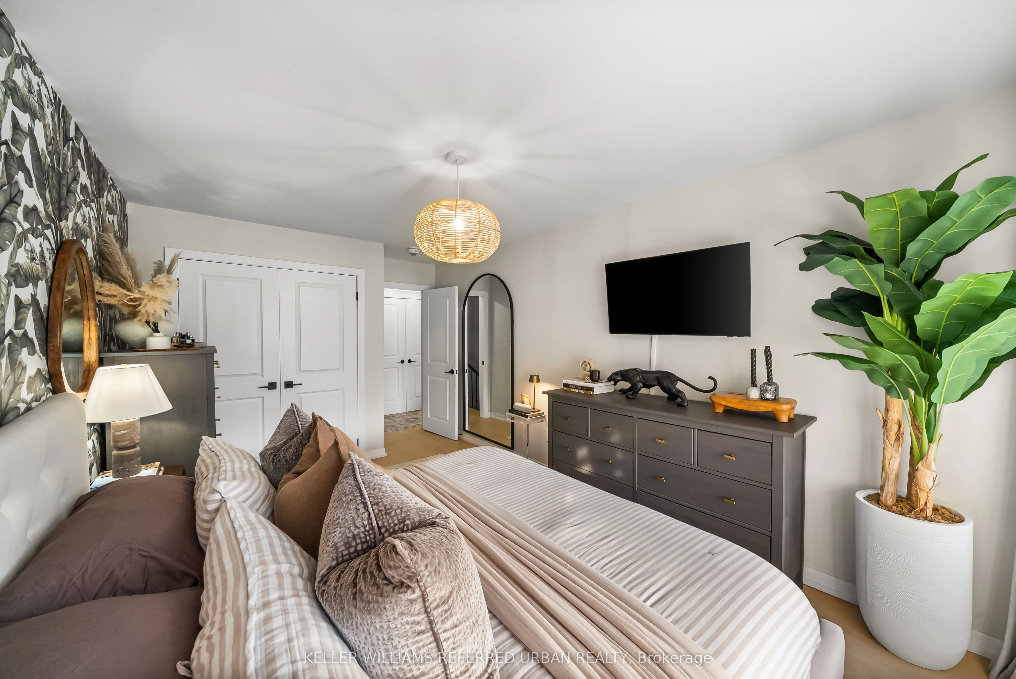 2335 Sheppard Avenue W, #14