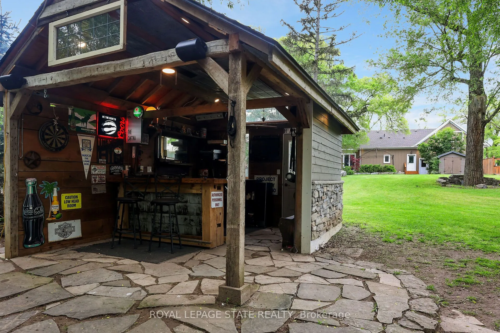 792 Old York Road