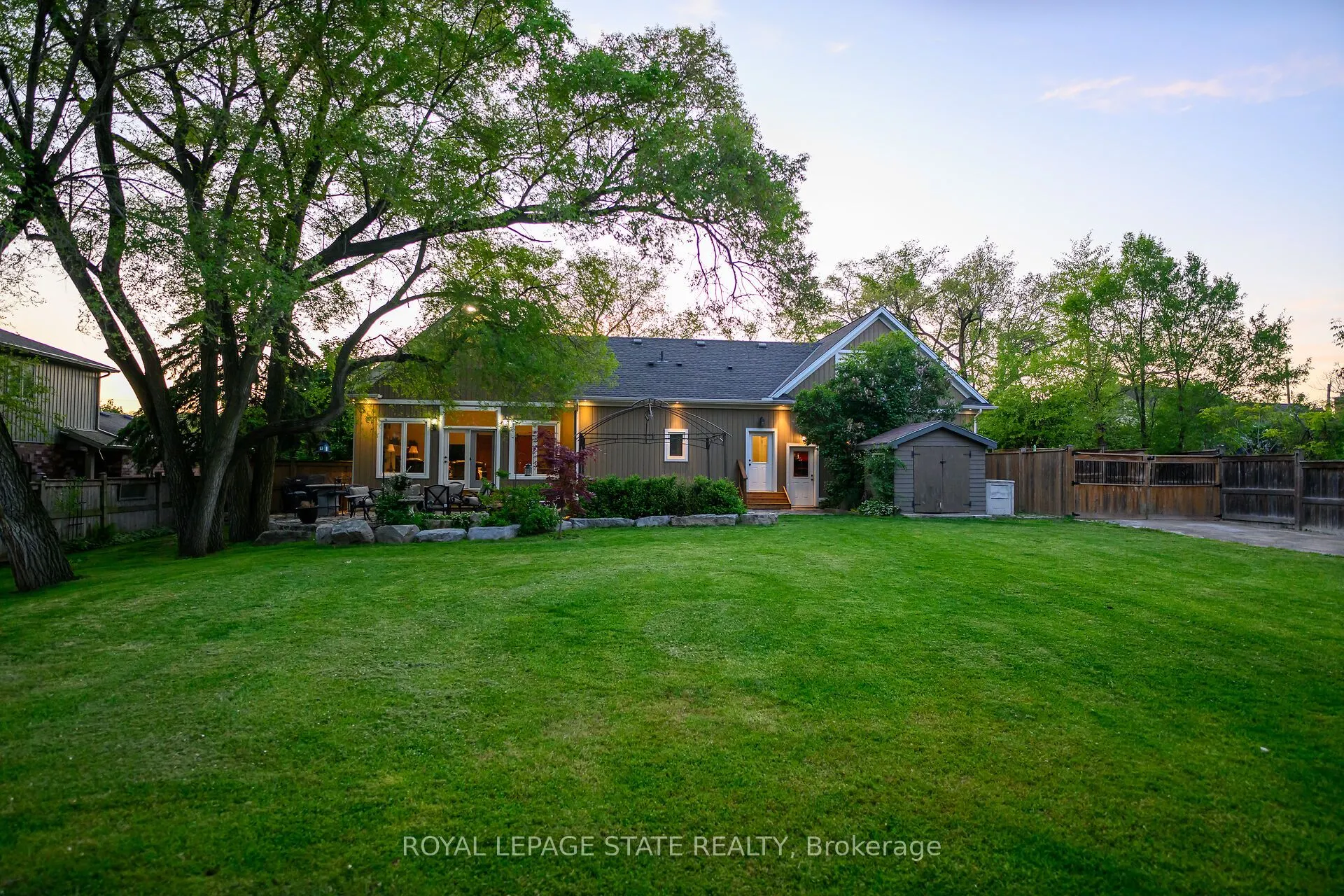 792 Old York Road