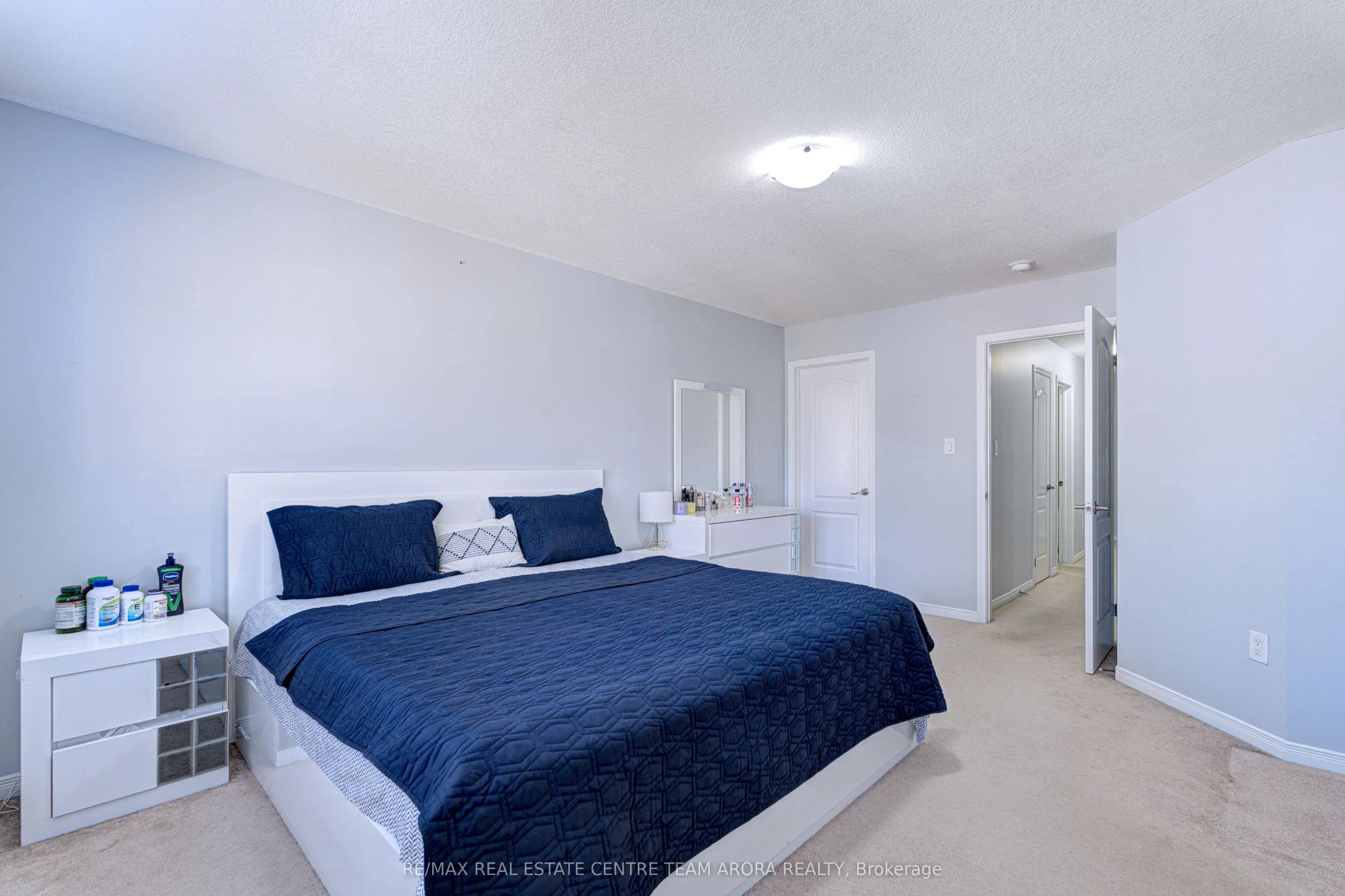157 Baffin Crescent