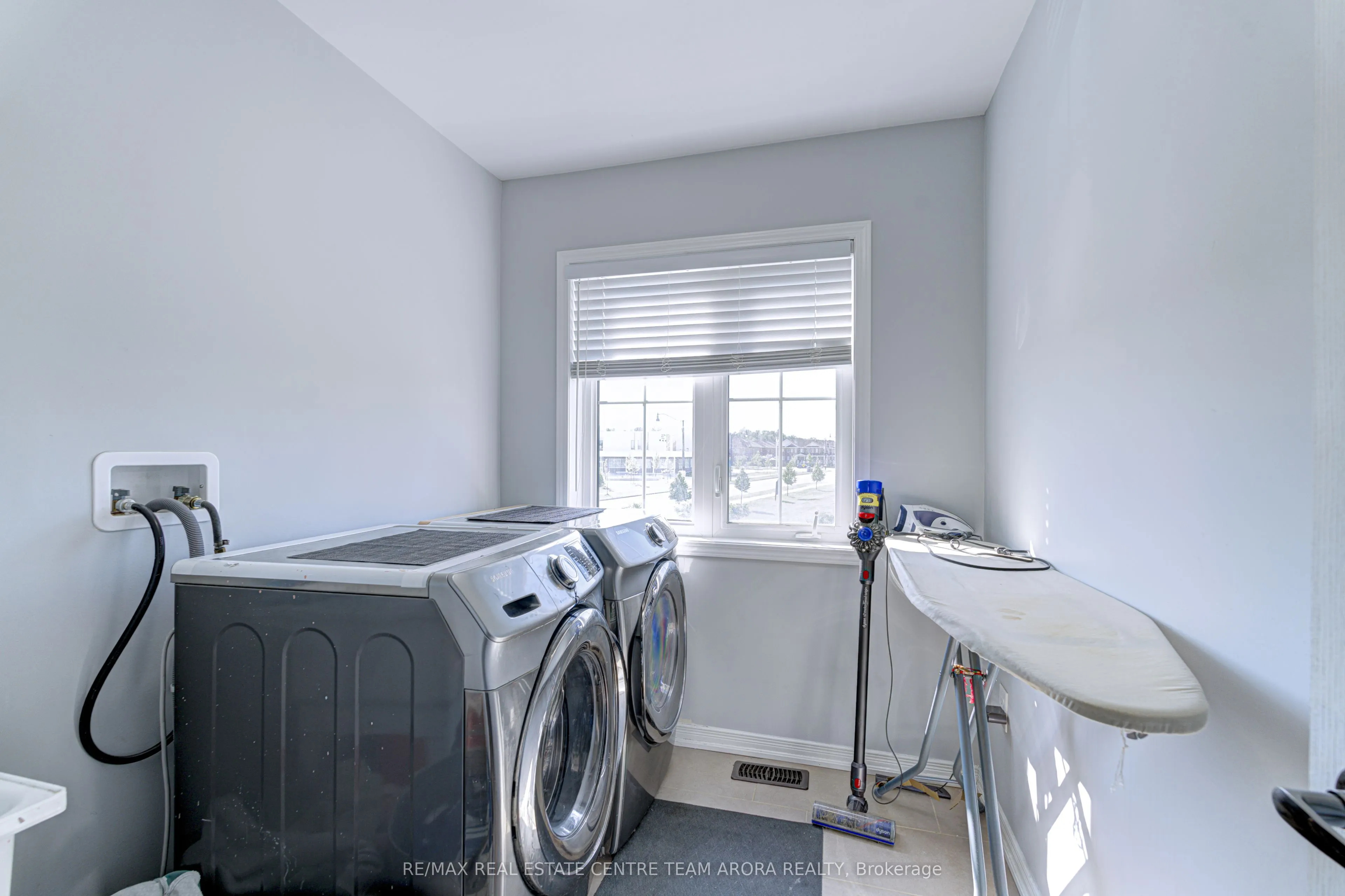 157 Baffin Crescent
