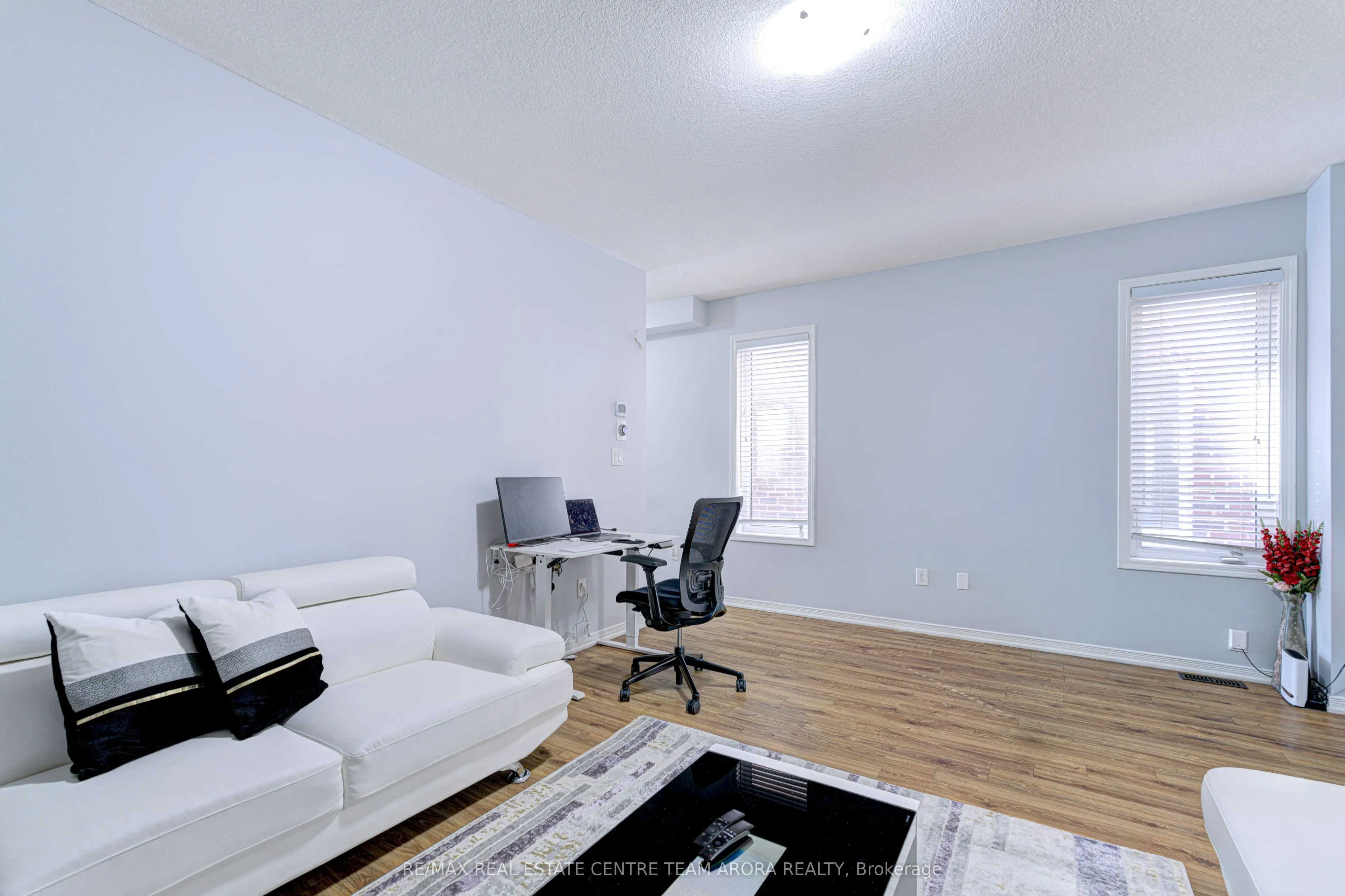 157 Baffin Crescent