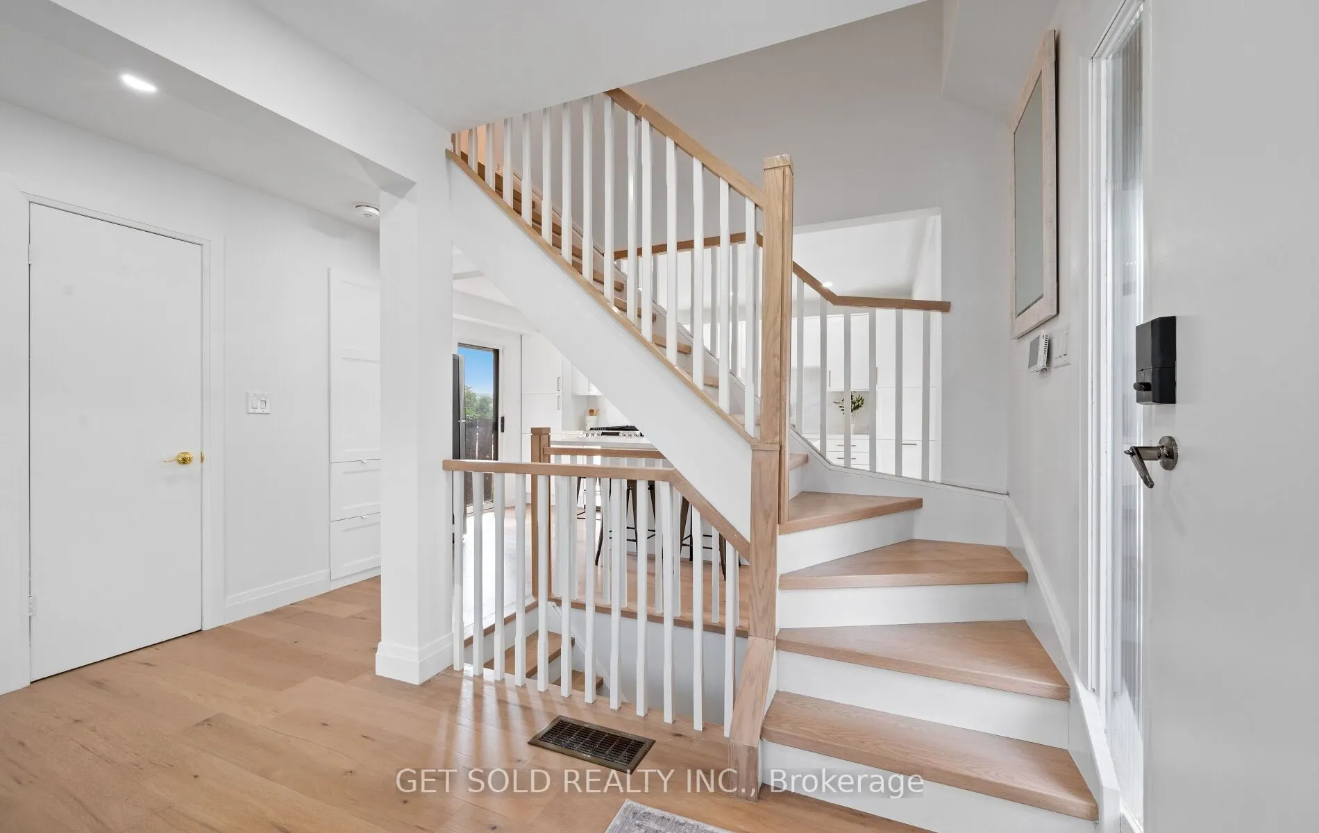 36 Shalom Crescent